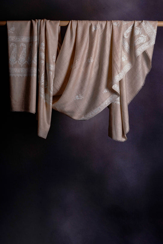 2.5 Yard Natural Base Pashmina Border Embroidery Shawl
