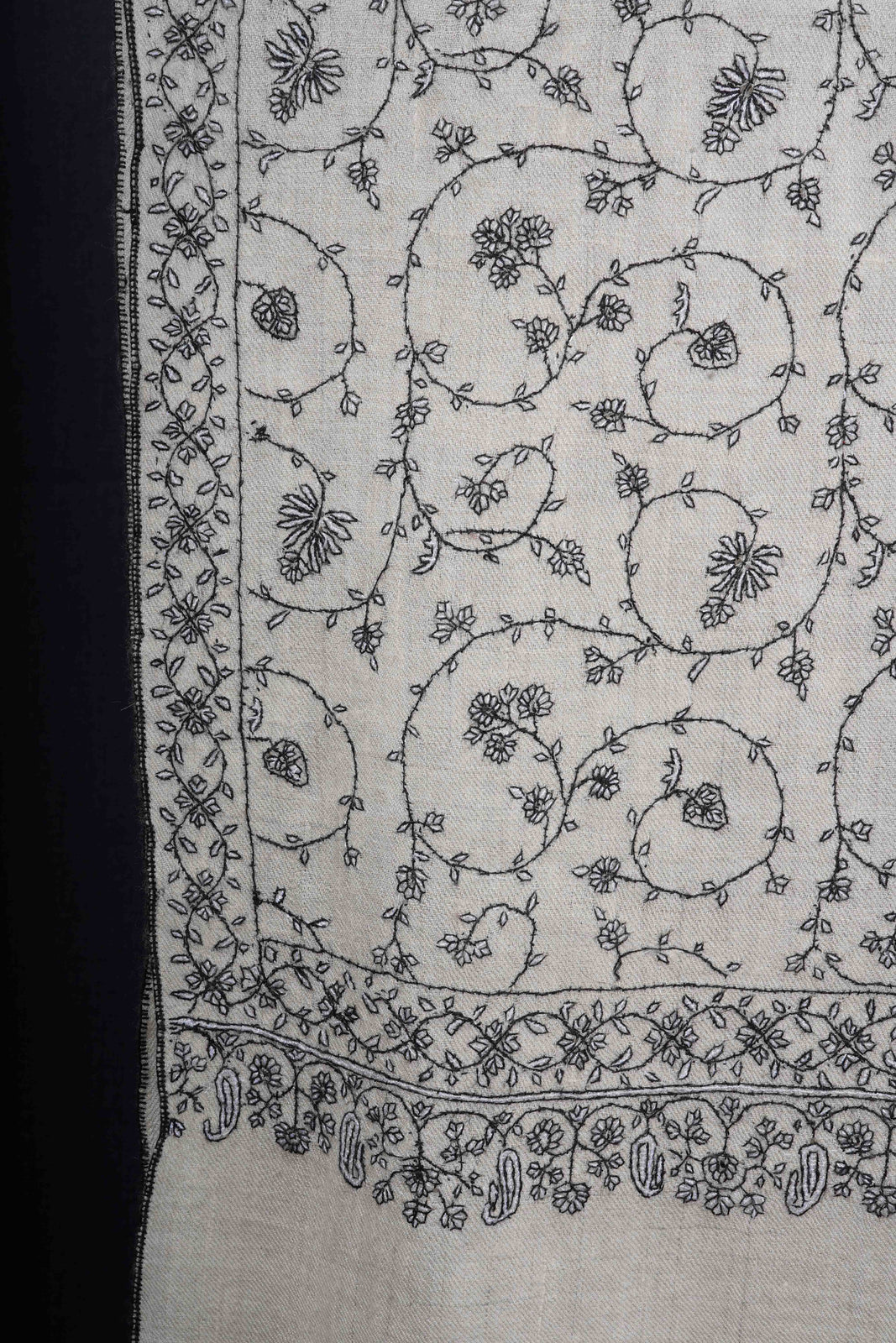 Ivory Base Jali Embroidery Cashmere Pashmina Shawl