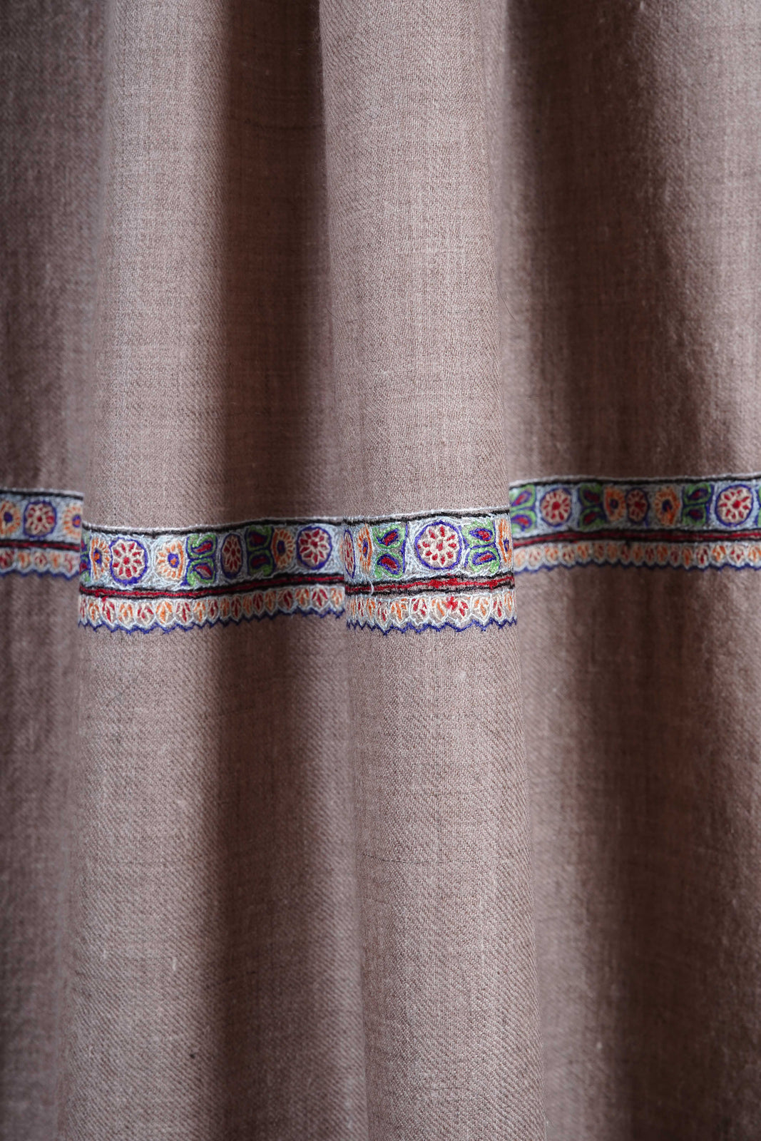 Natural base Cone Motif Sozni Hand Embroidery Pashmina Shawl