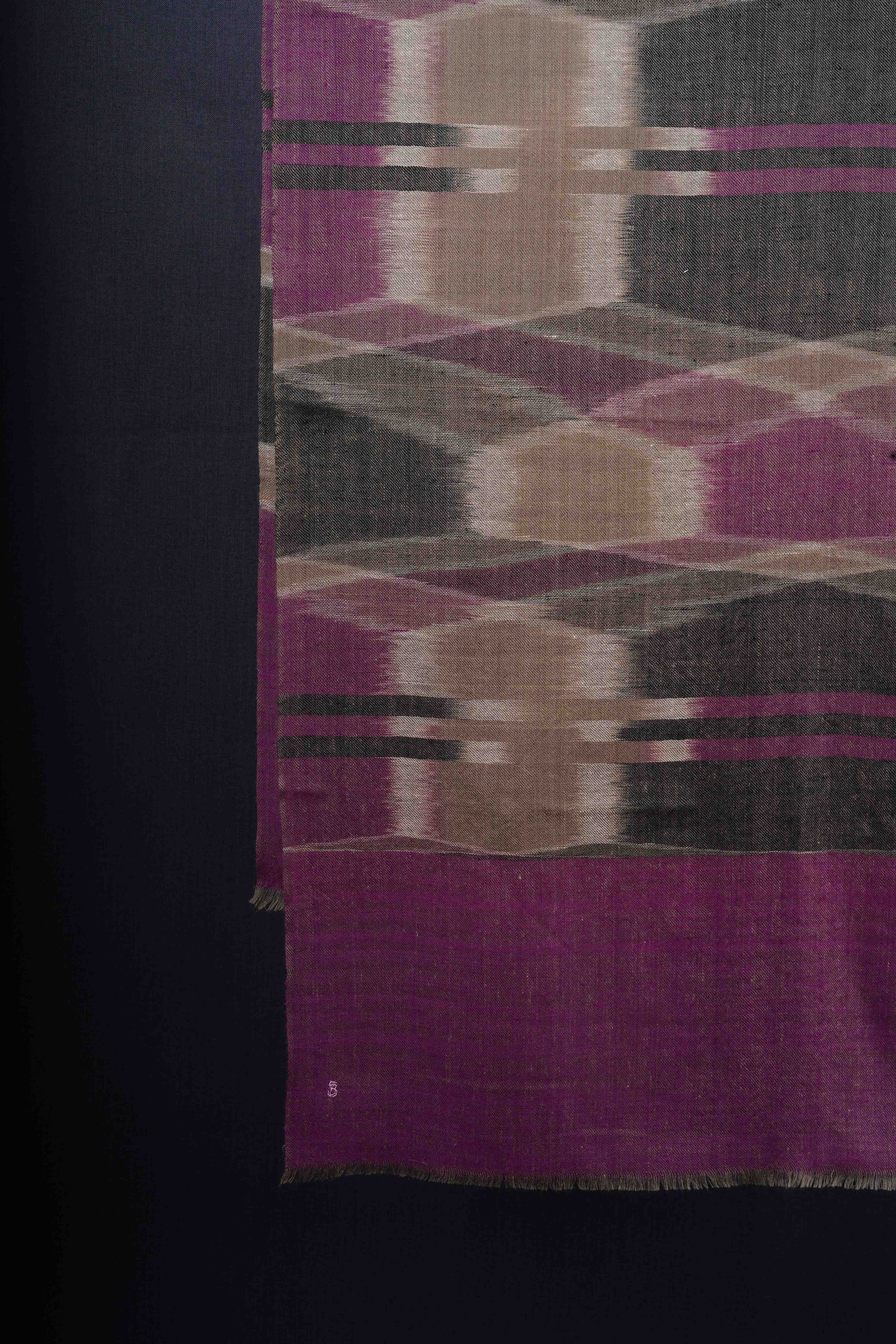 Natural Base Pink Ikkat handwoven Cashmere Pashmina Scarf