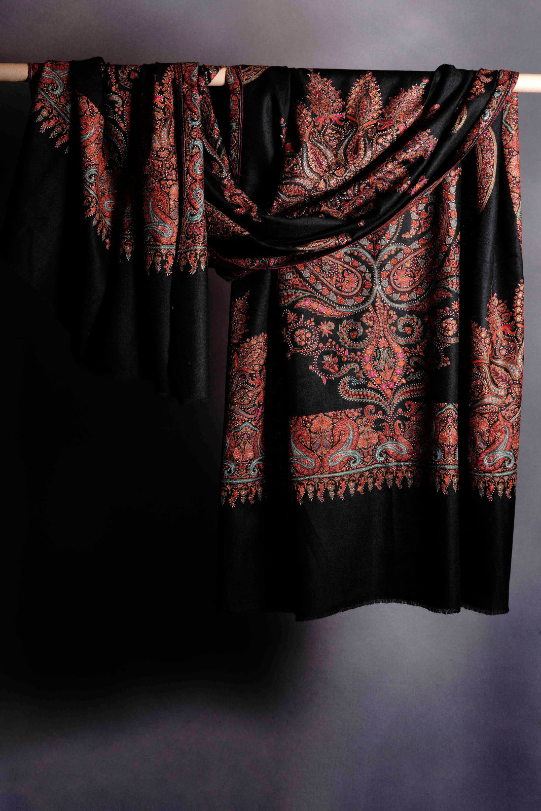 2.5 yard Black Base Jamawar With Multi color Embroidery Cashmere Pashmina Shawl