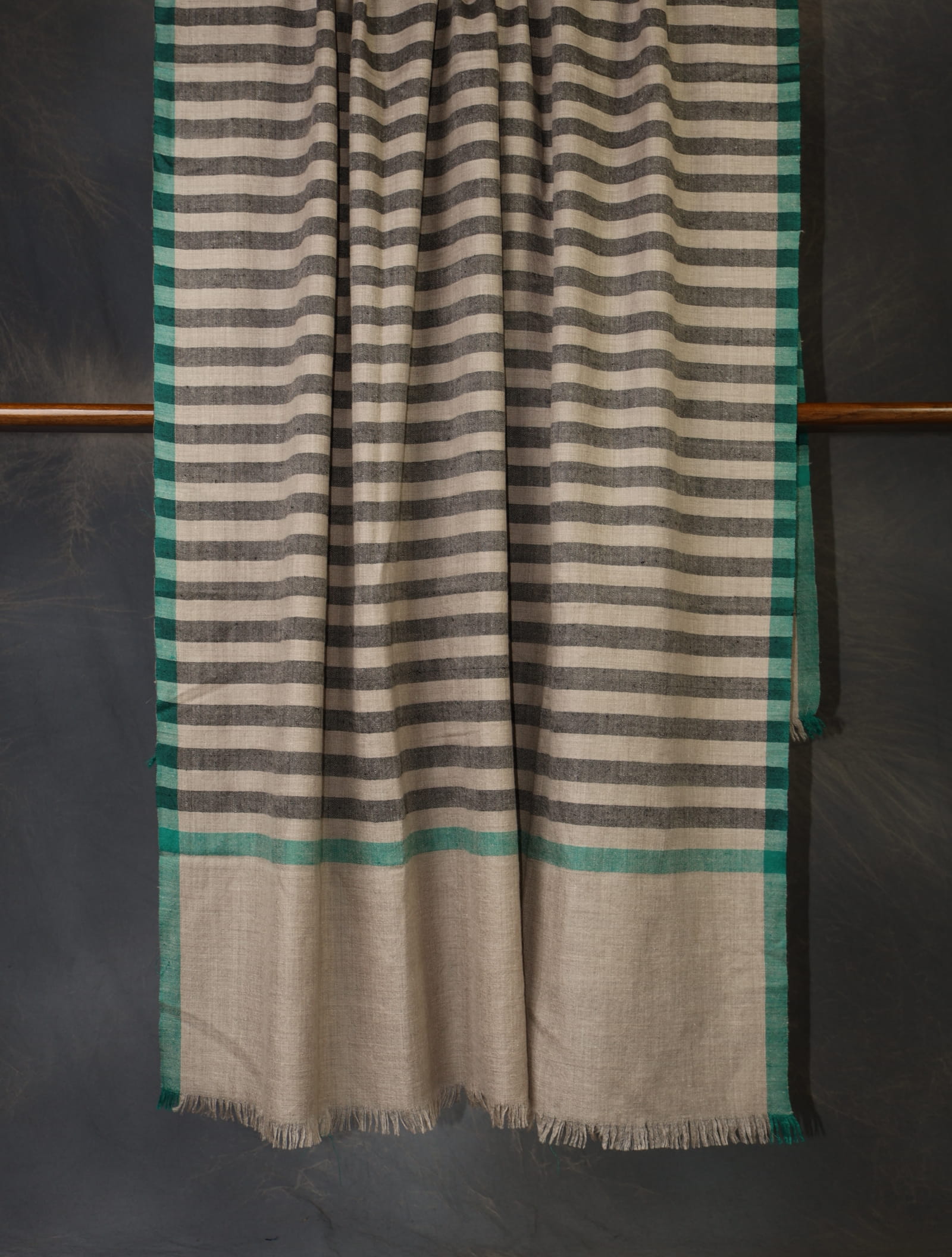 Black and Natural Plaid Pure Cashmere Pashmina Shawl