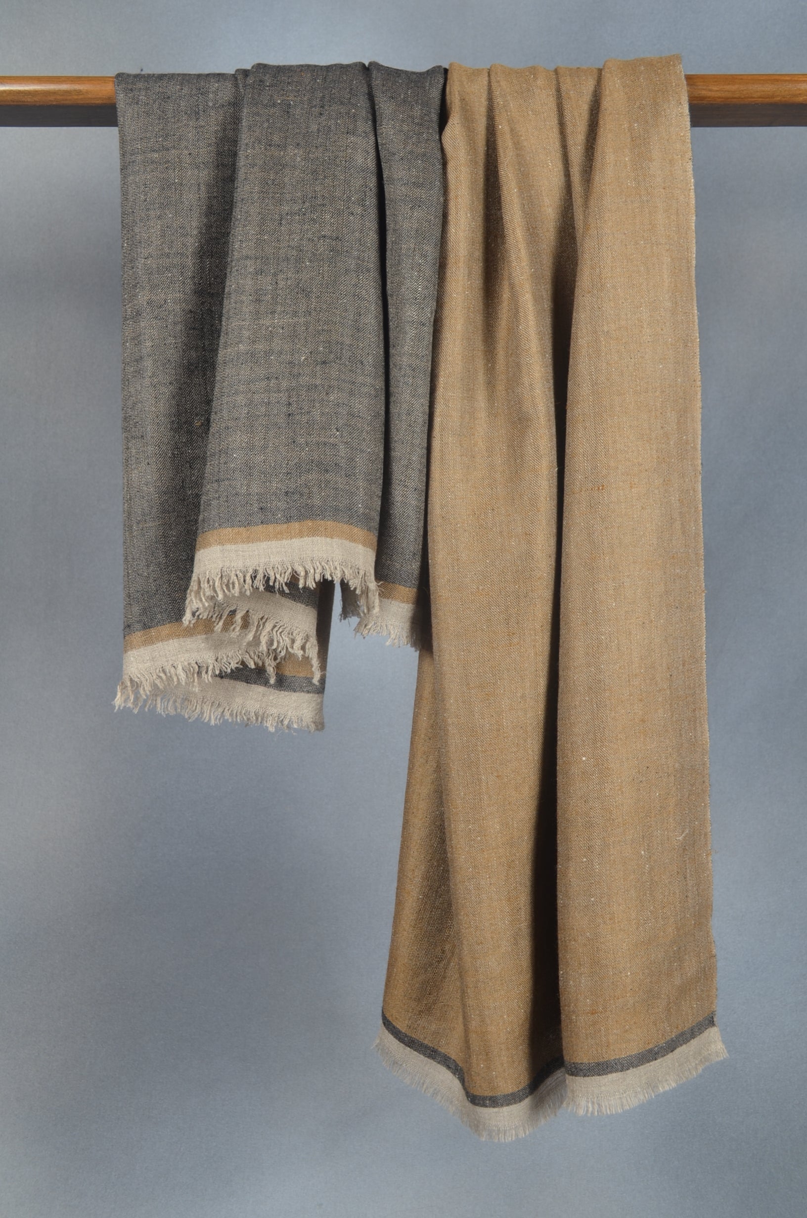 Reversible Brown and Black Handwoven Cashmere Pashmina Shawl