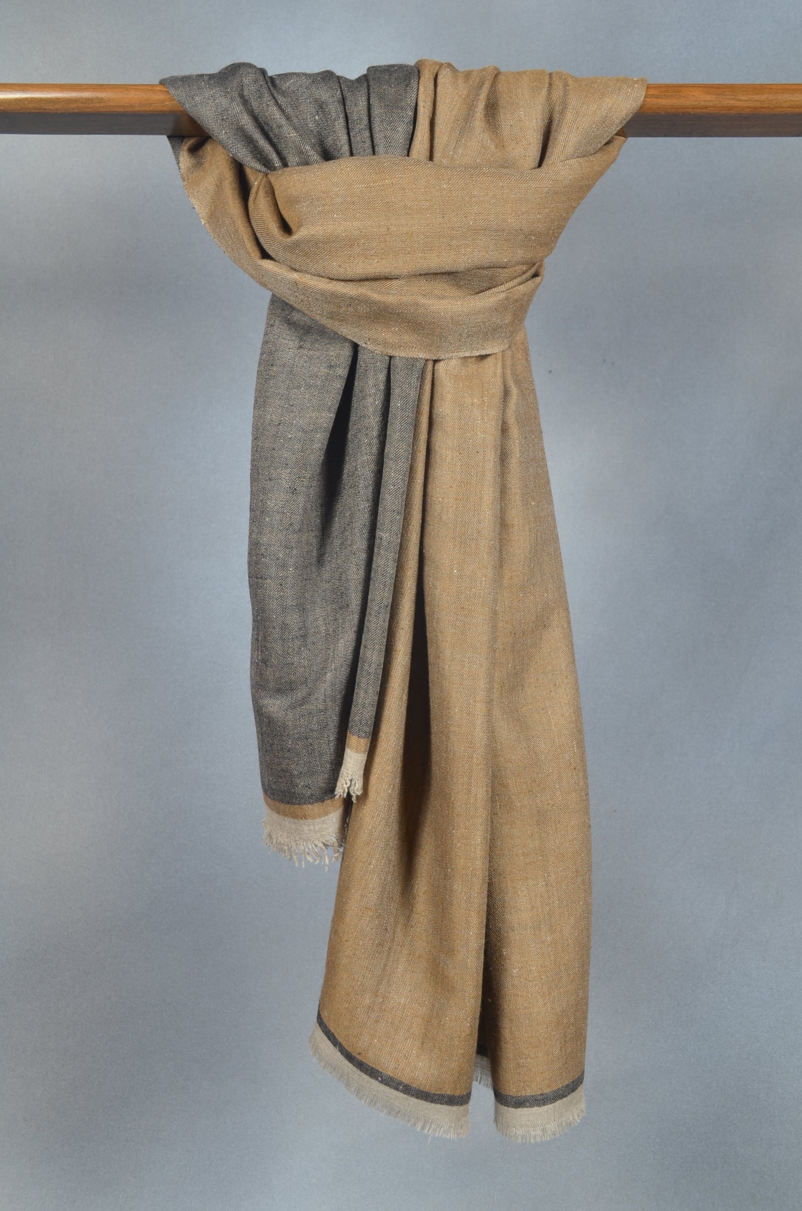 Reversible Brown and Black Handwoven Cashmere Pashmina Shawl