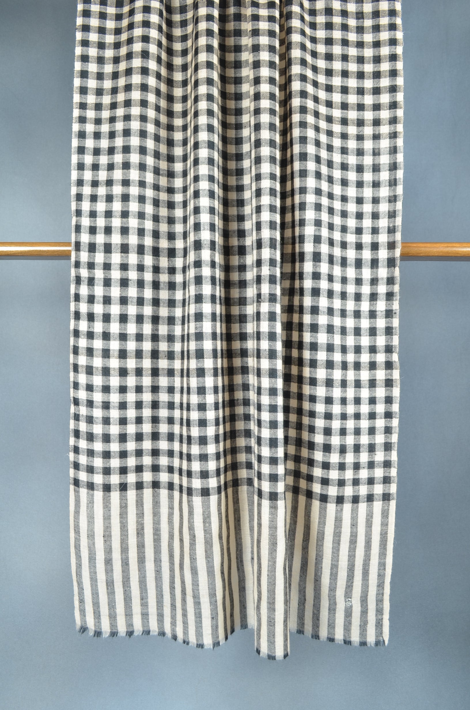 White and Black Check Handwoven Cashmere Pashmina Scarf