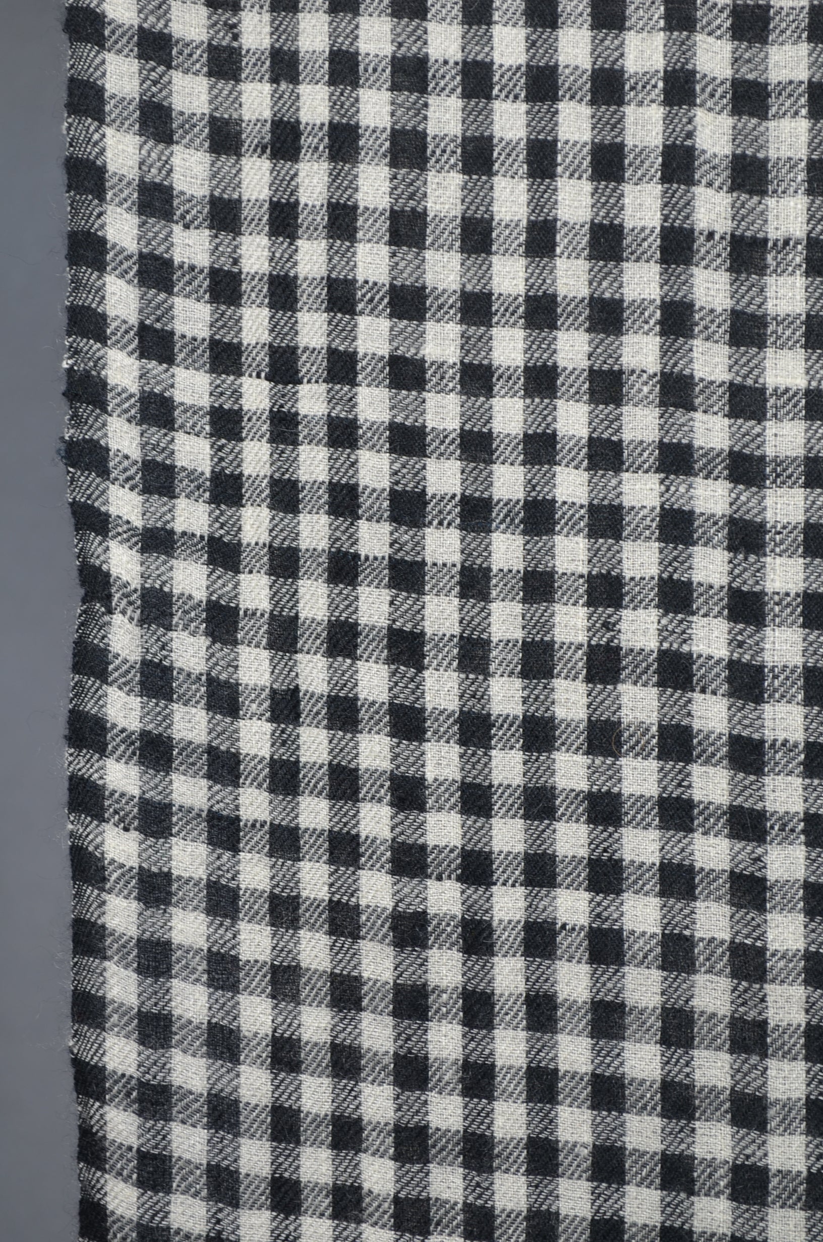 white and Black Checked Handwoven Cashmere Pashmina Shawl