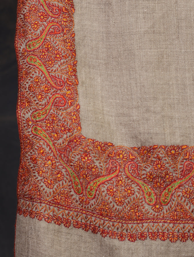 Natural Colour Base Big Border Embroidery Cashmere Pashmina Shawl