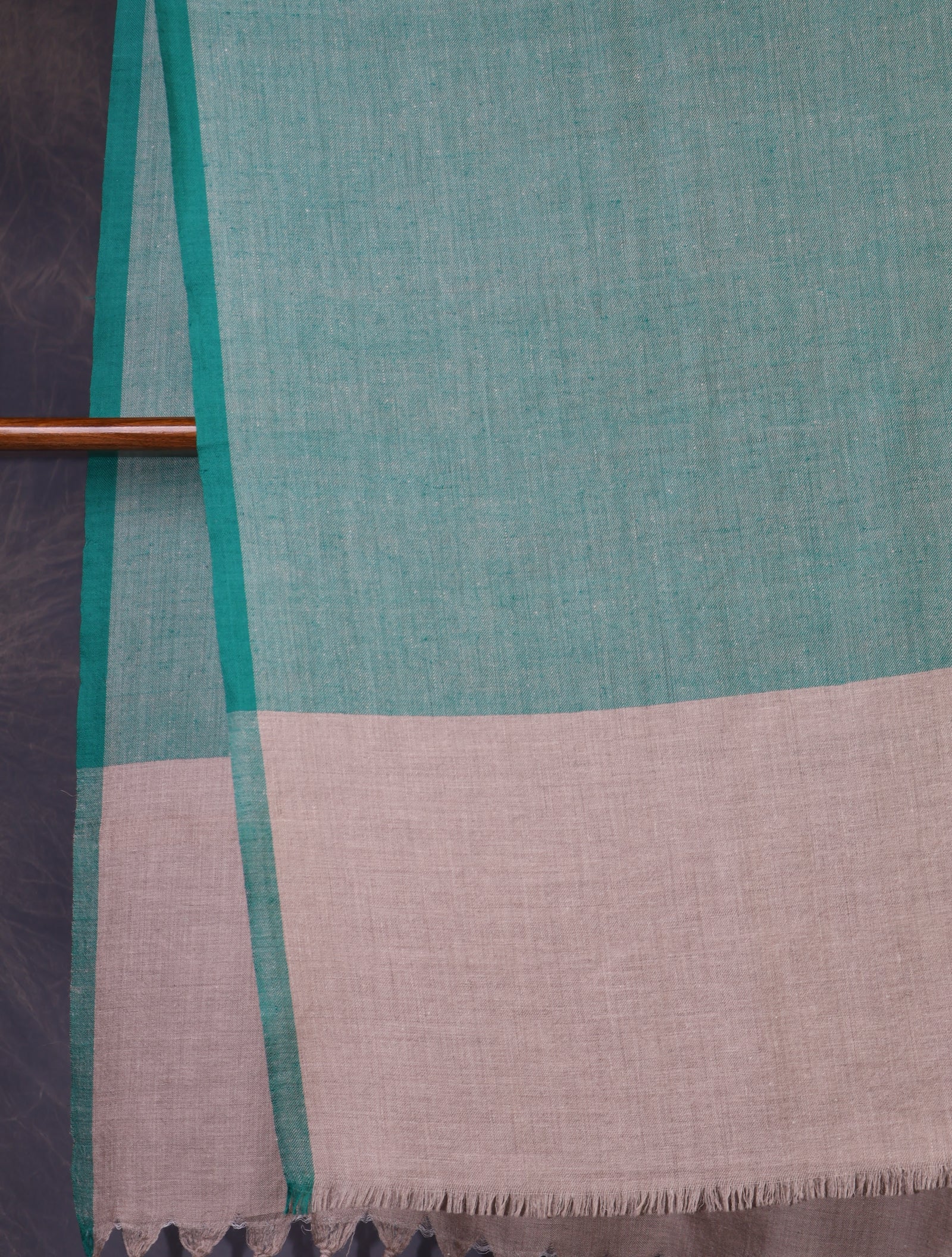 Green Base and Natural Border Handwoven Cashmere Pashmina Shawl