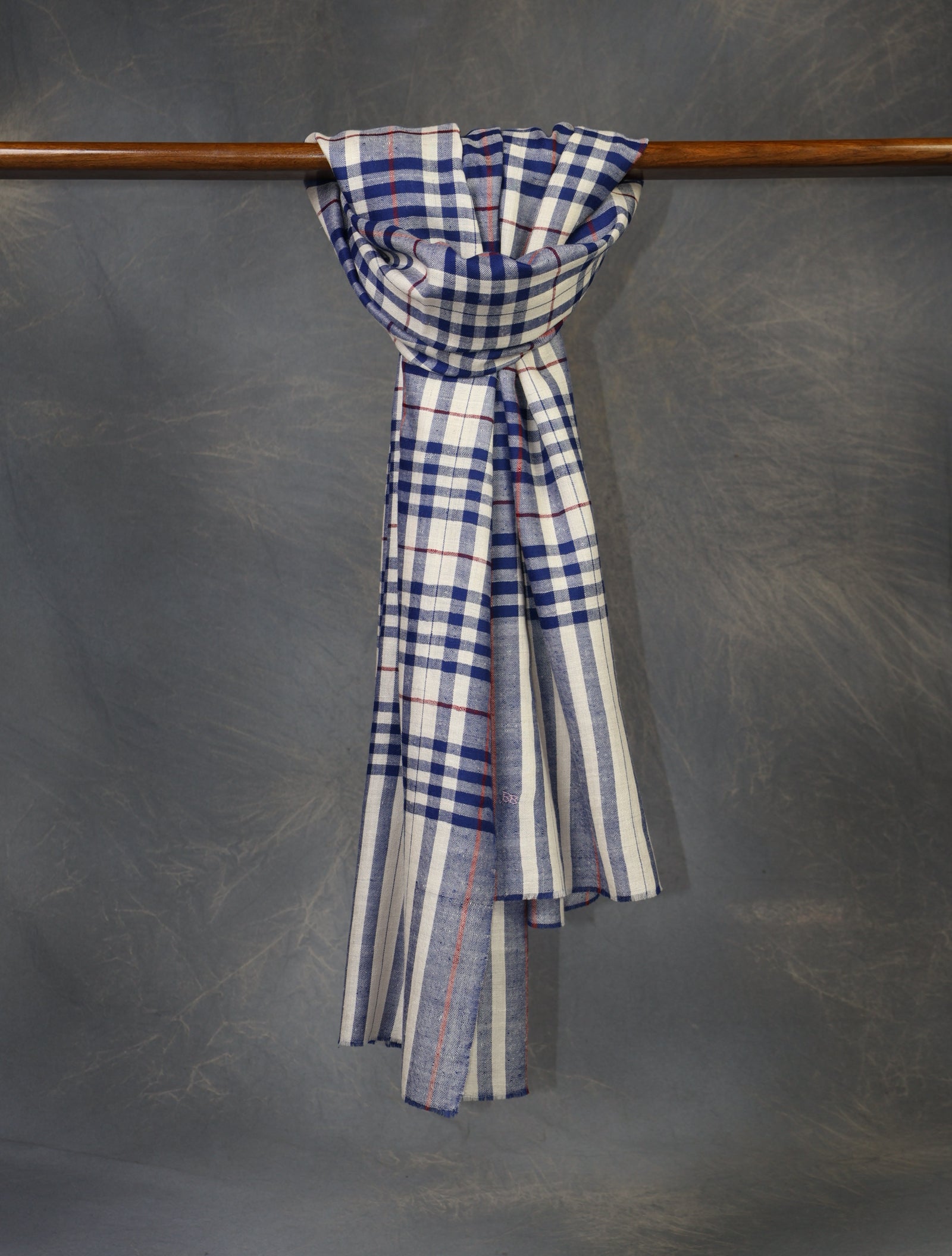 Ivory And Blue Checked Handwoven Cashmere Pashmina Shawl