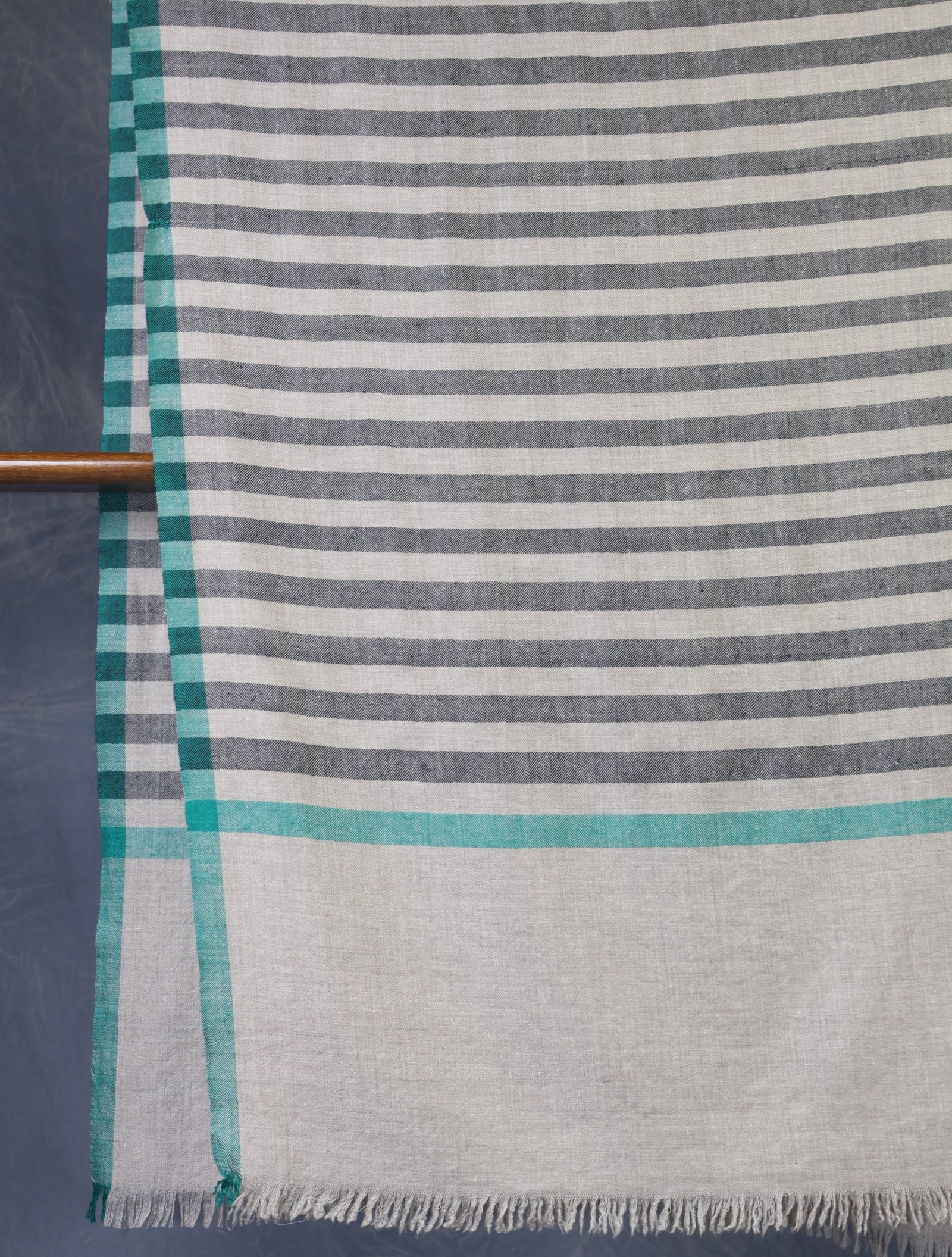 Black and Natural Color Striped Handwoven Cashmere Pashmina Shawl