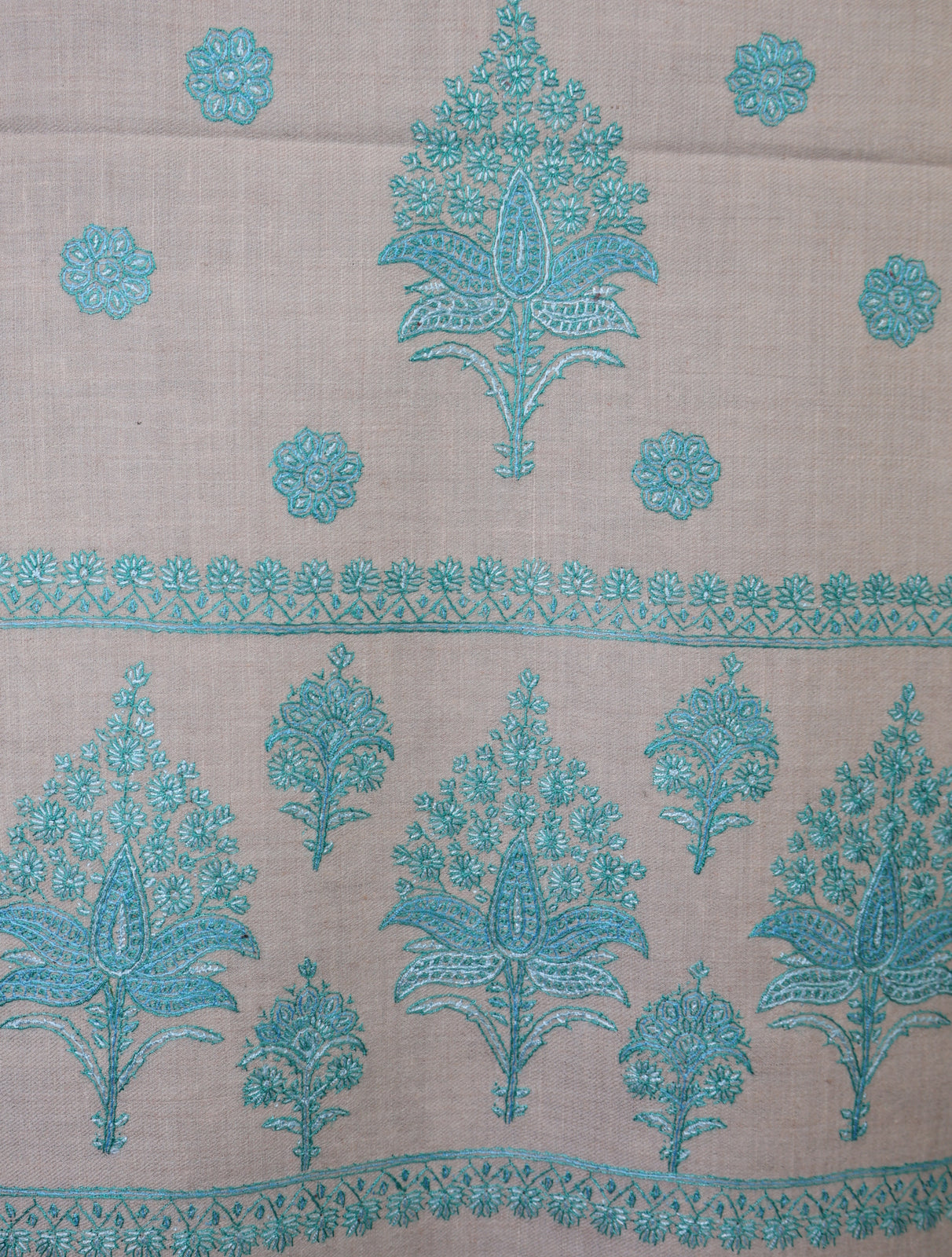 Ivory Base Green Boteh Embroidery Pashmina Shawl