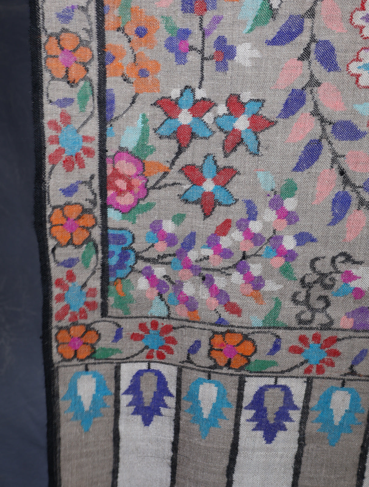 Natural Base Kani Jamawar Embroidery Pashmina Shawl