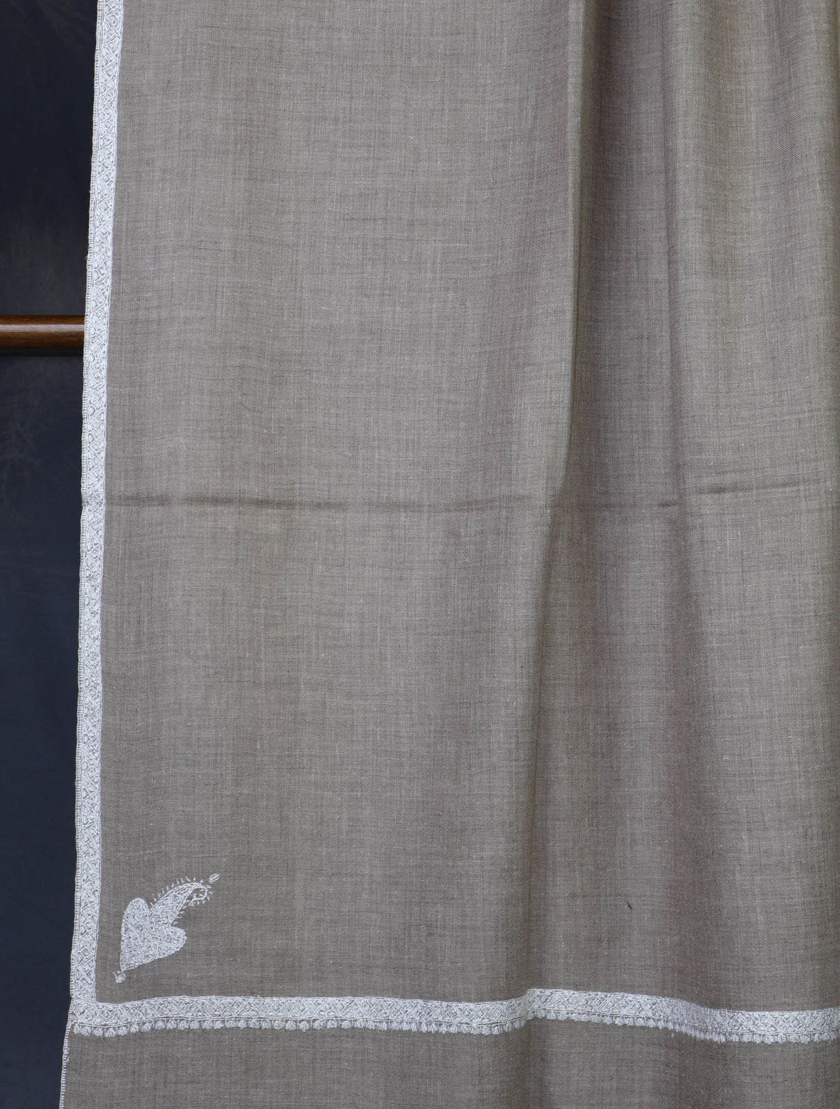 Natural Color White Small Border Embroidery Pashmina Shawl
