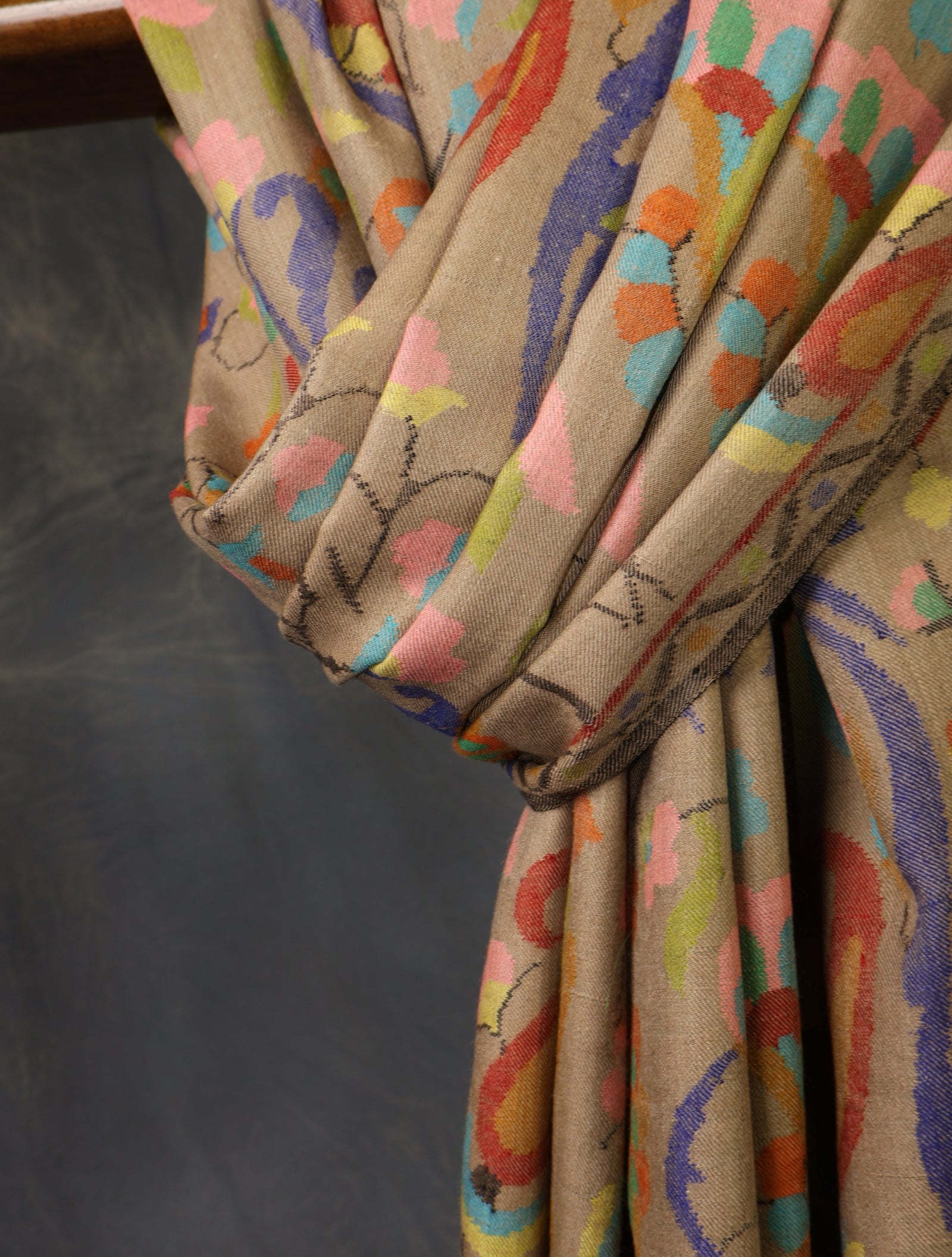 Natural Base Kani Jali Pashmina Shawl