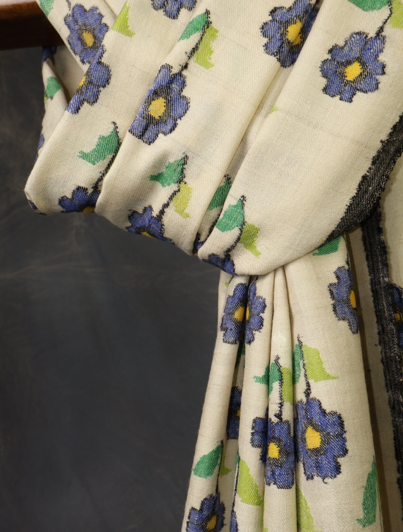 Ivory Base Floral Kani Pashmina Shawl