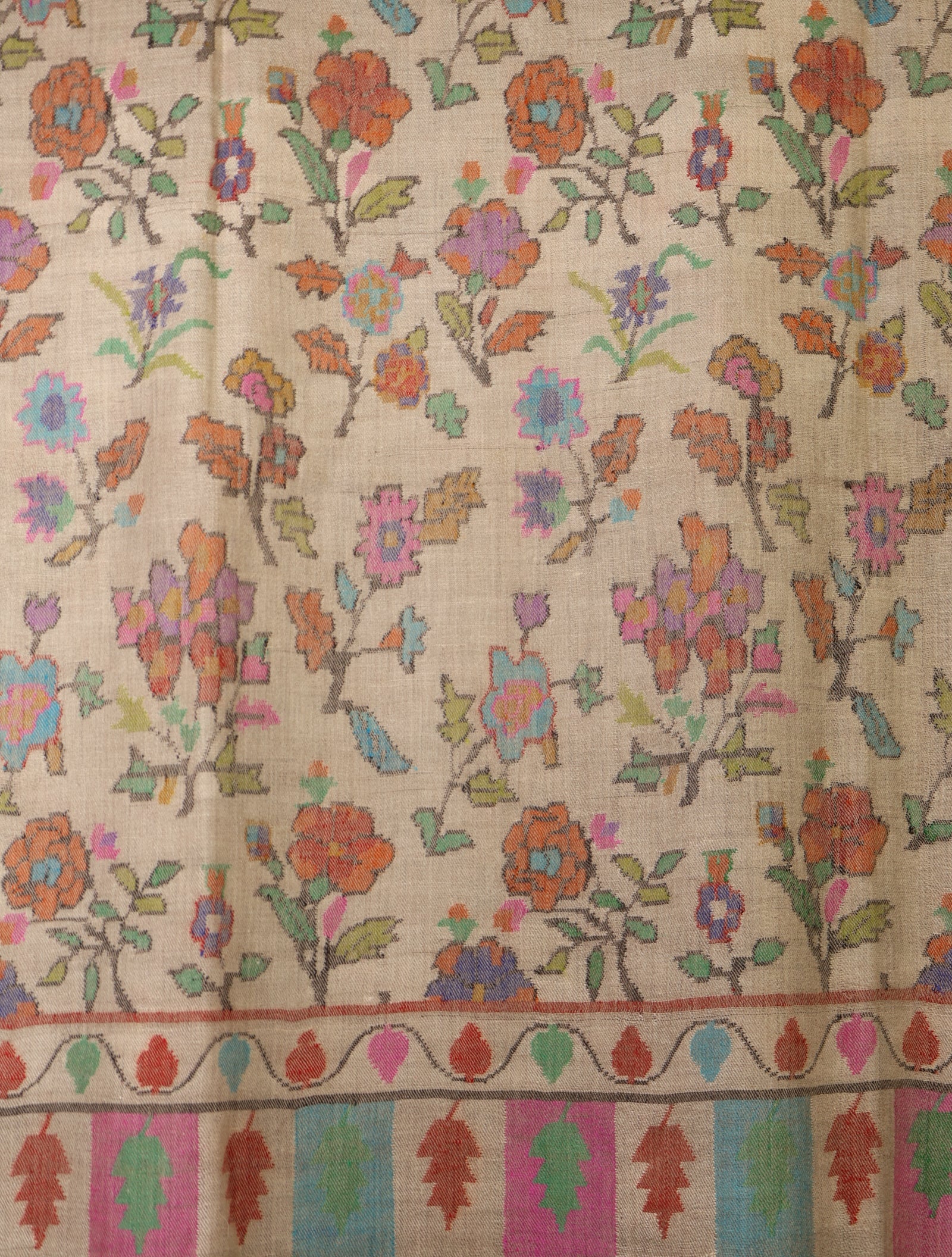 Light Beige Base Jamawar Kani Pashmina Shawl