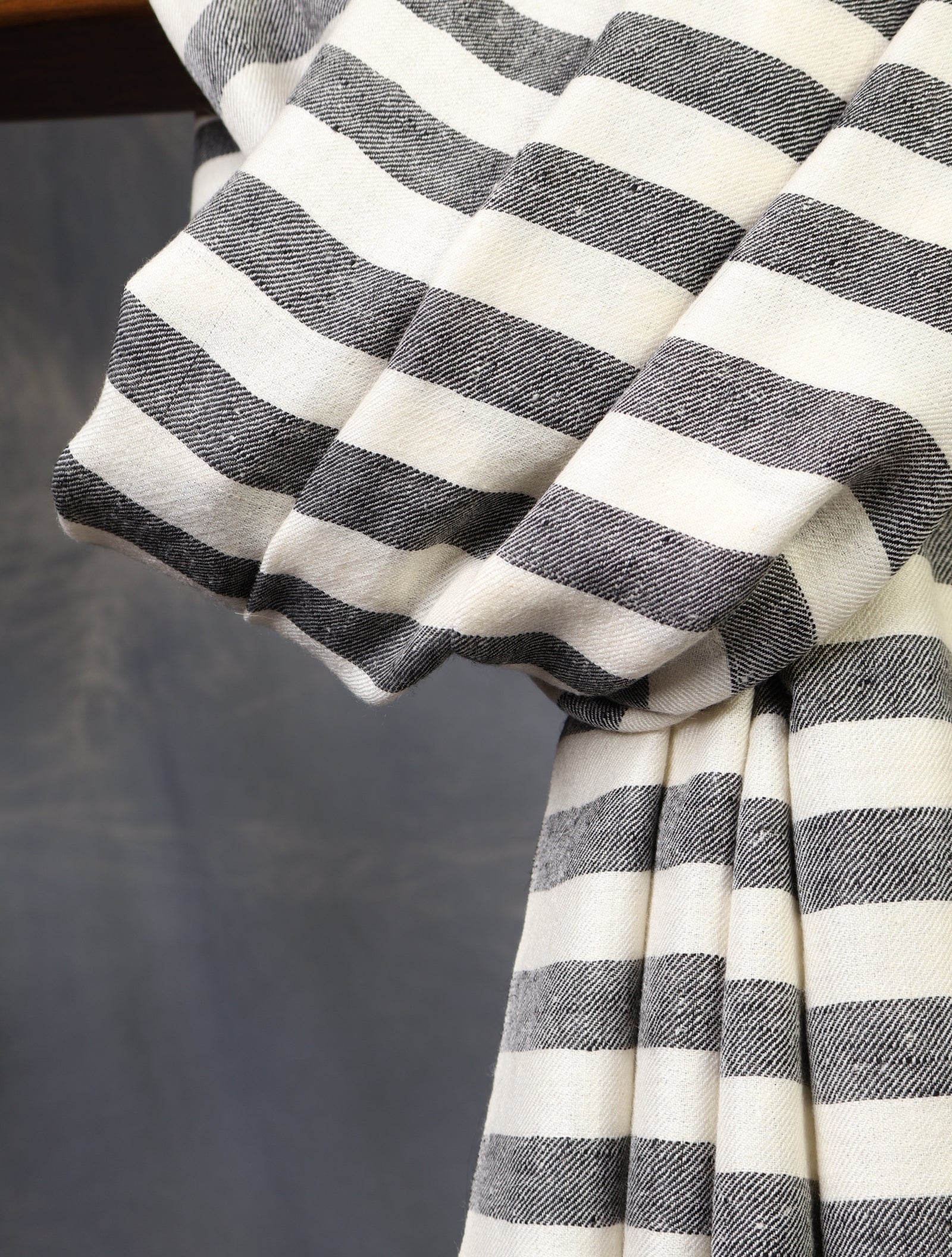 Ivory and Black Plaid Pure Cashmere Pashmina Shawl– Handwoven Luxury