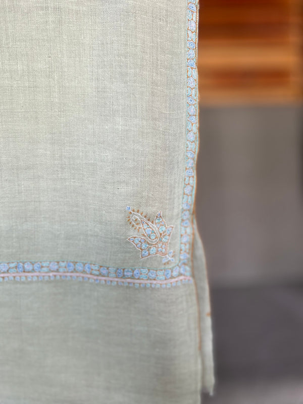 Ivory Small Border Sozni Embroidery Handwoven Cashmere Pashmina Scarf