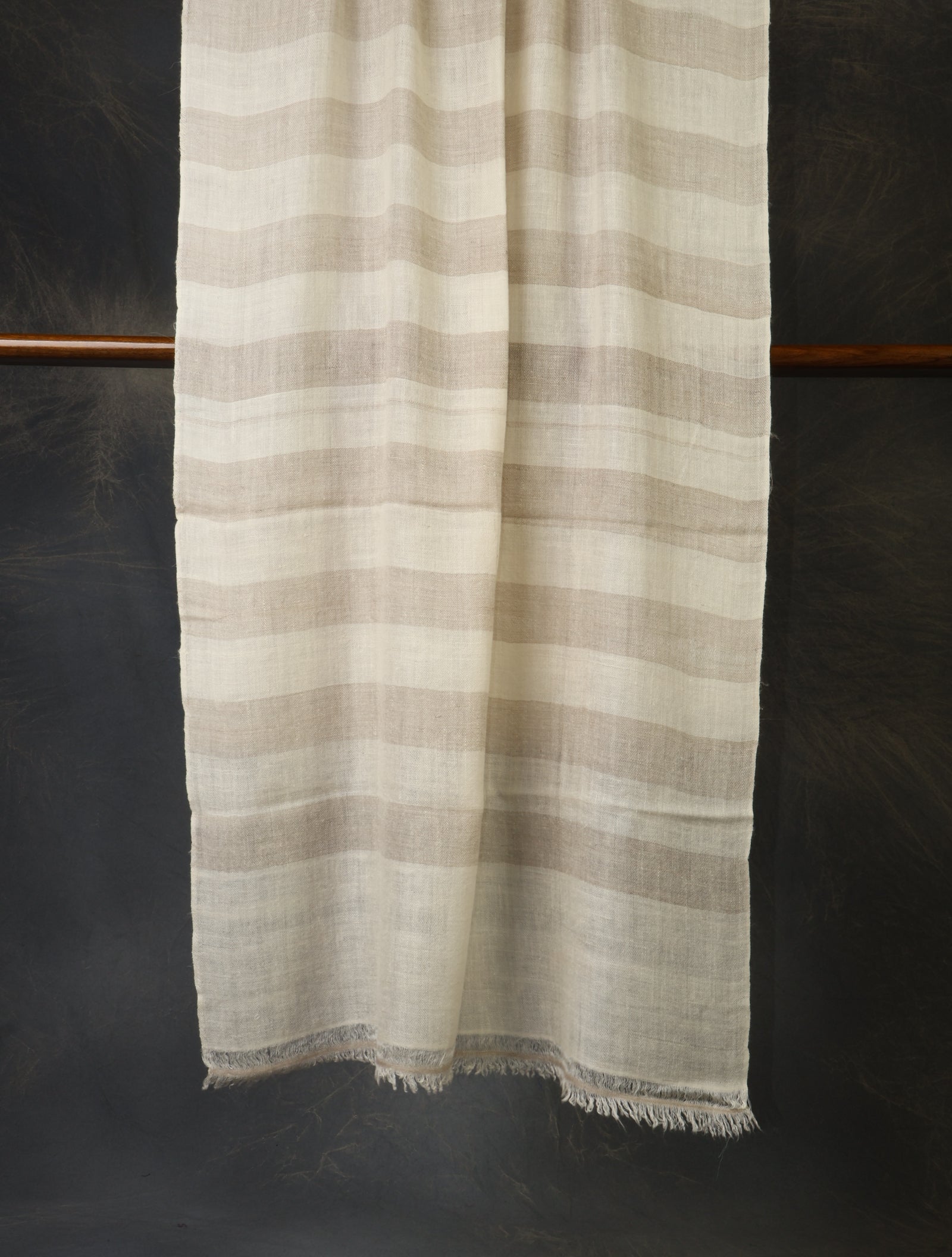 Natural And Ivory Plaid Pure Cashmere Pashmina Scarf – Handwoven Luxury