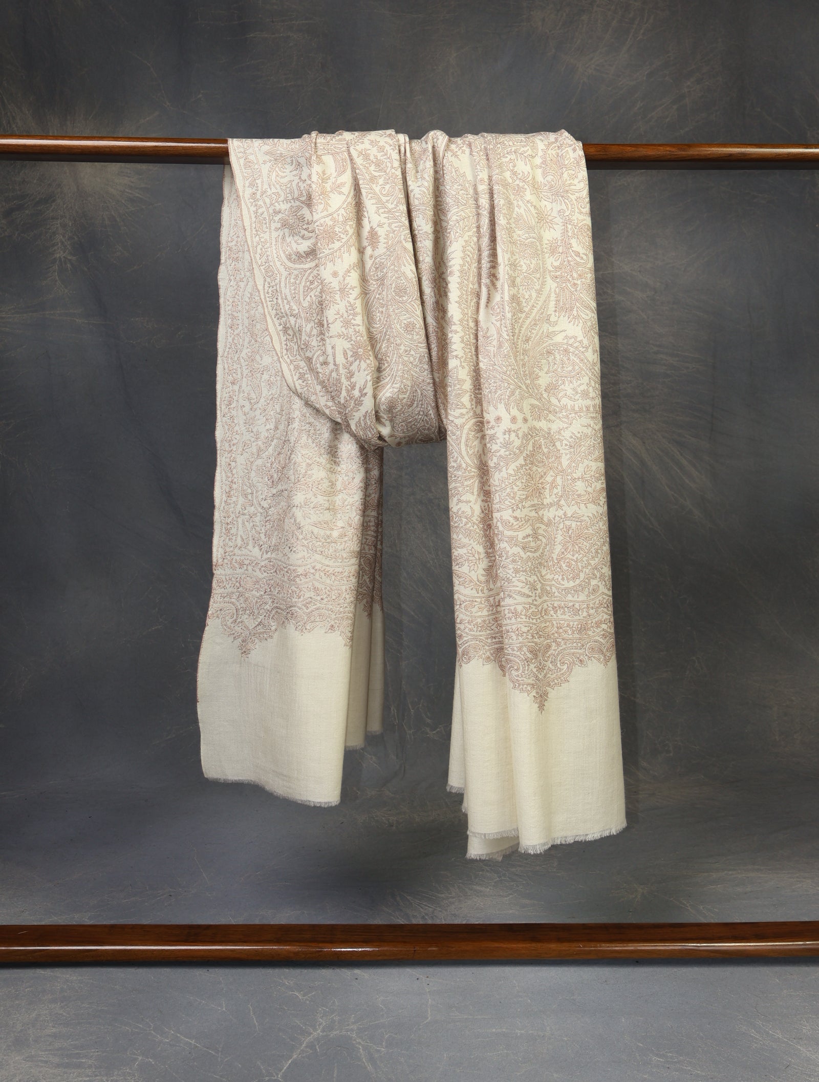 3 yard Ivory Jamawar Embroidery Cashmere Pashmina Shawl