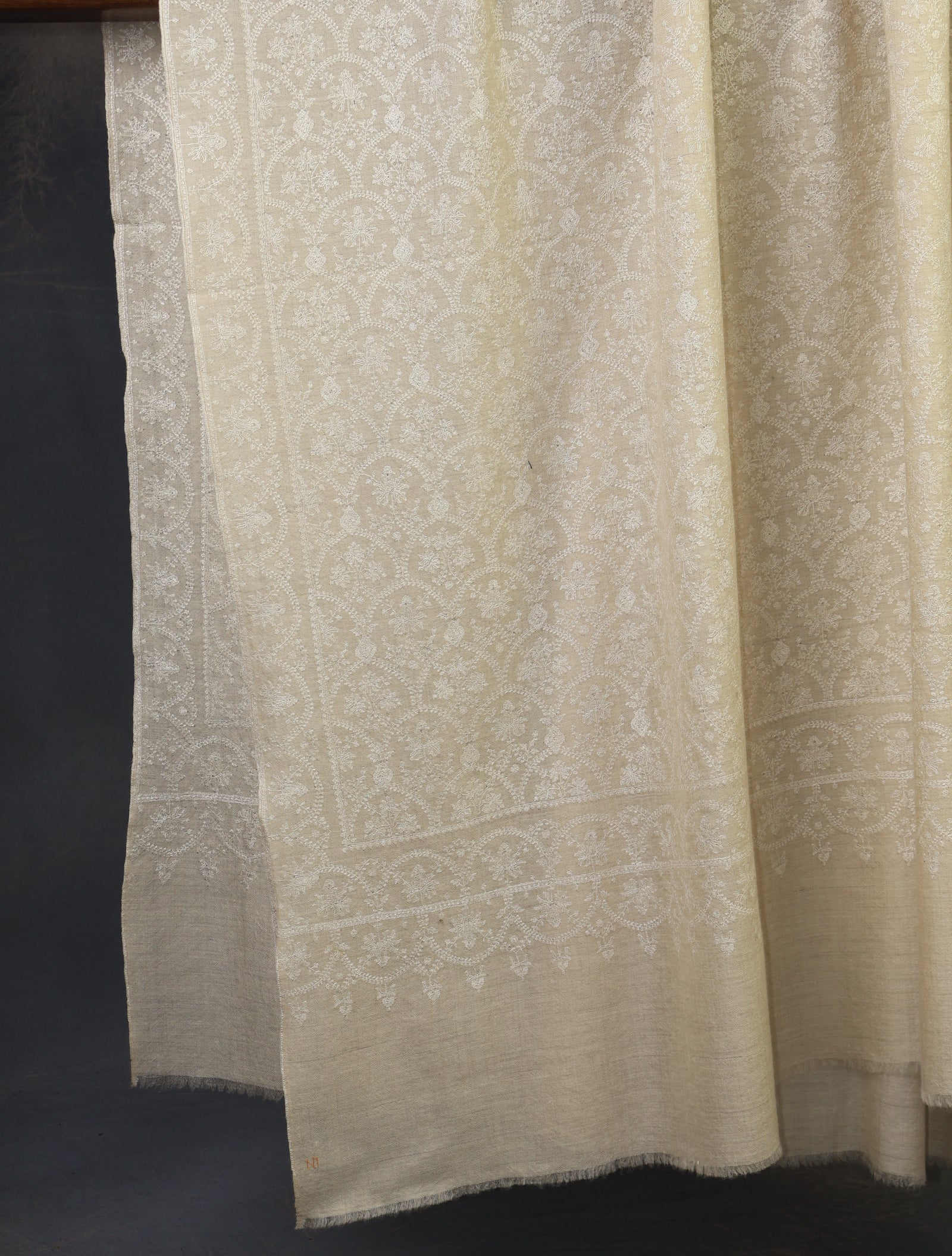 3 yard Ivory Jamawar Silk Embroidery Cashmere Pashmina Shawl