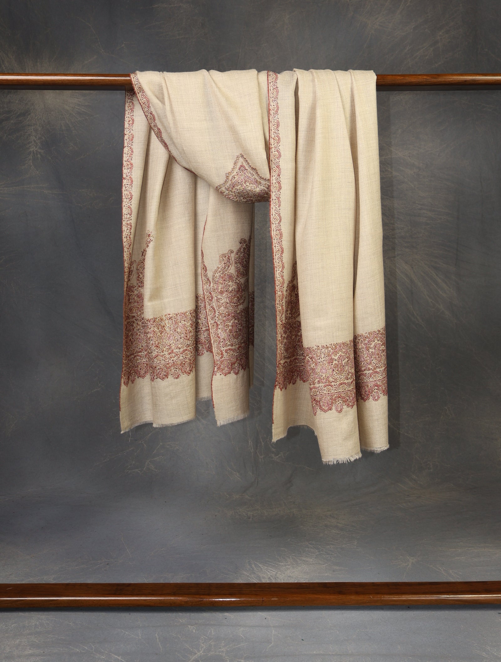 2.5 yard Ivory Big Border Embroidery Cashmere Pashmina Shawl