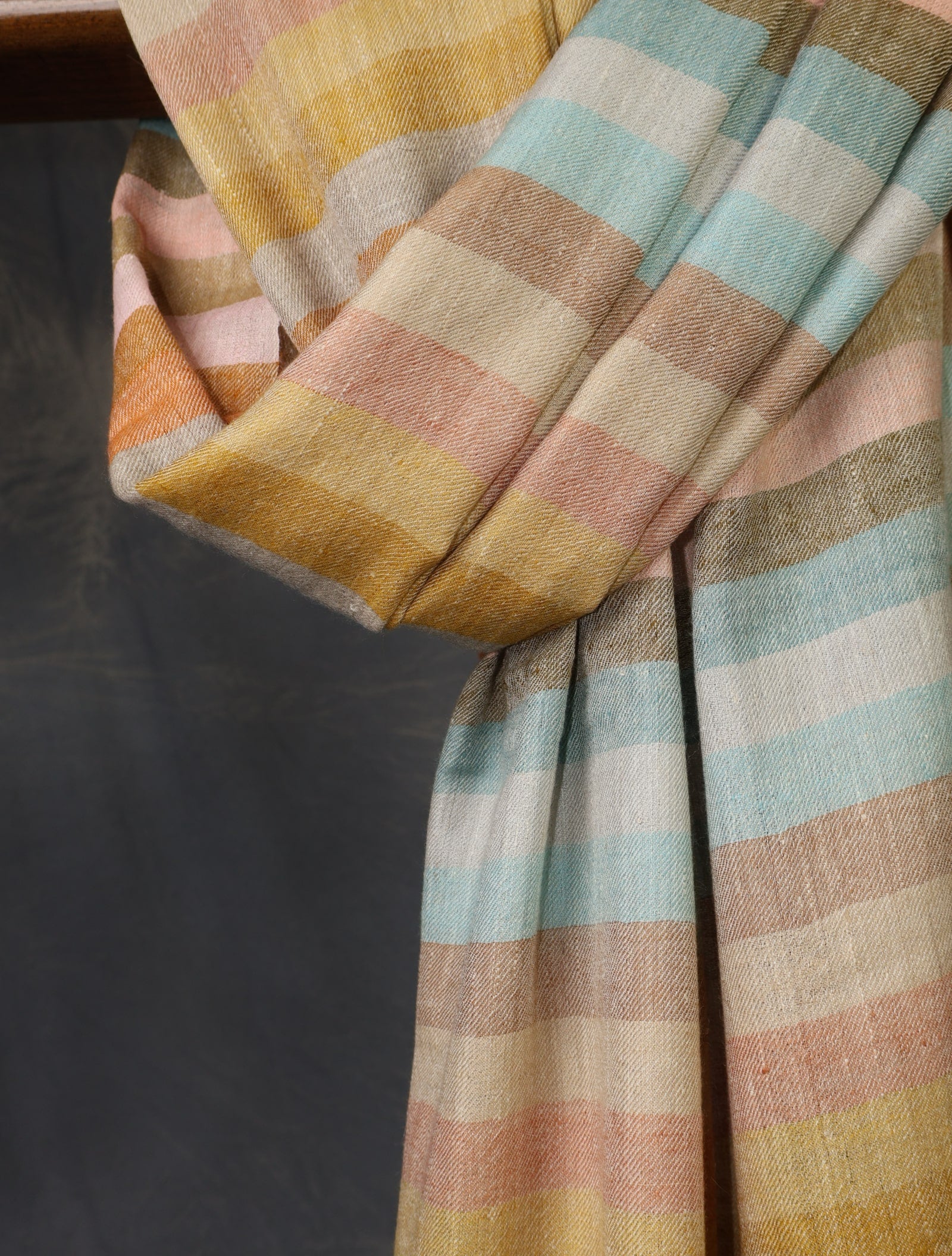 beautiful plaid pure cashmere scarf