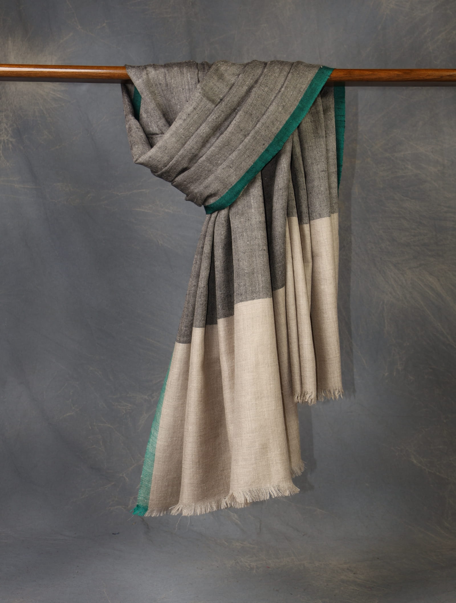 black and natural Classic Plaid Pure Cashmere Pashmina Shawl