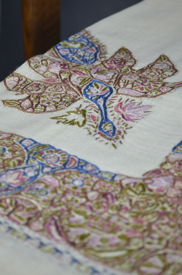 Ivory Dourdar Wool Mussar