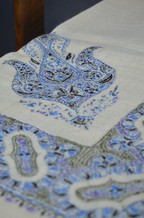 Ivory Dourdar Pashmina Mussar