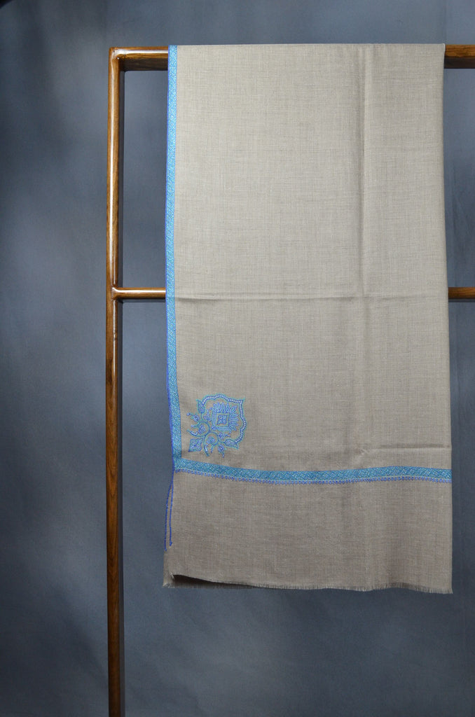 Un Dyed Natural Base Medium Cone Motif Embroidery Cashmere Pashmina Shawl