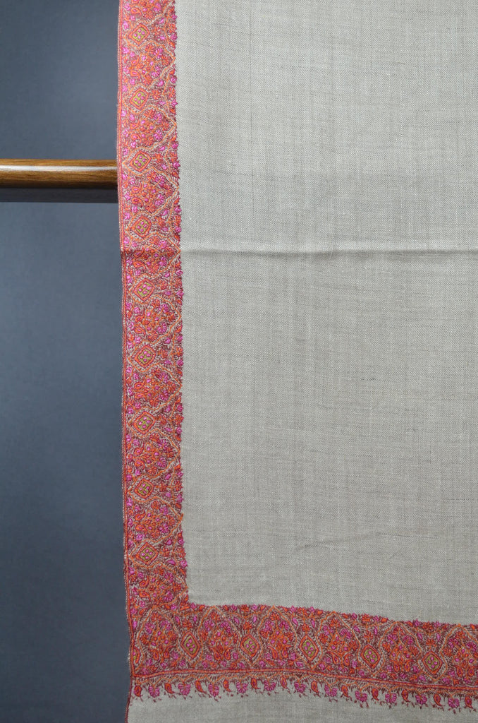 Natural White Base Big Border Embroidery Cashmere Pashmina Shawl