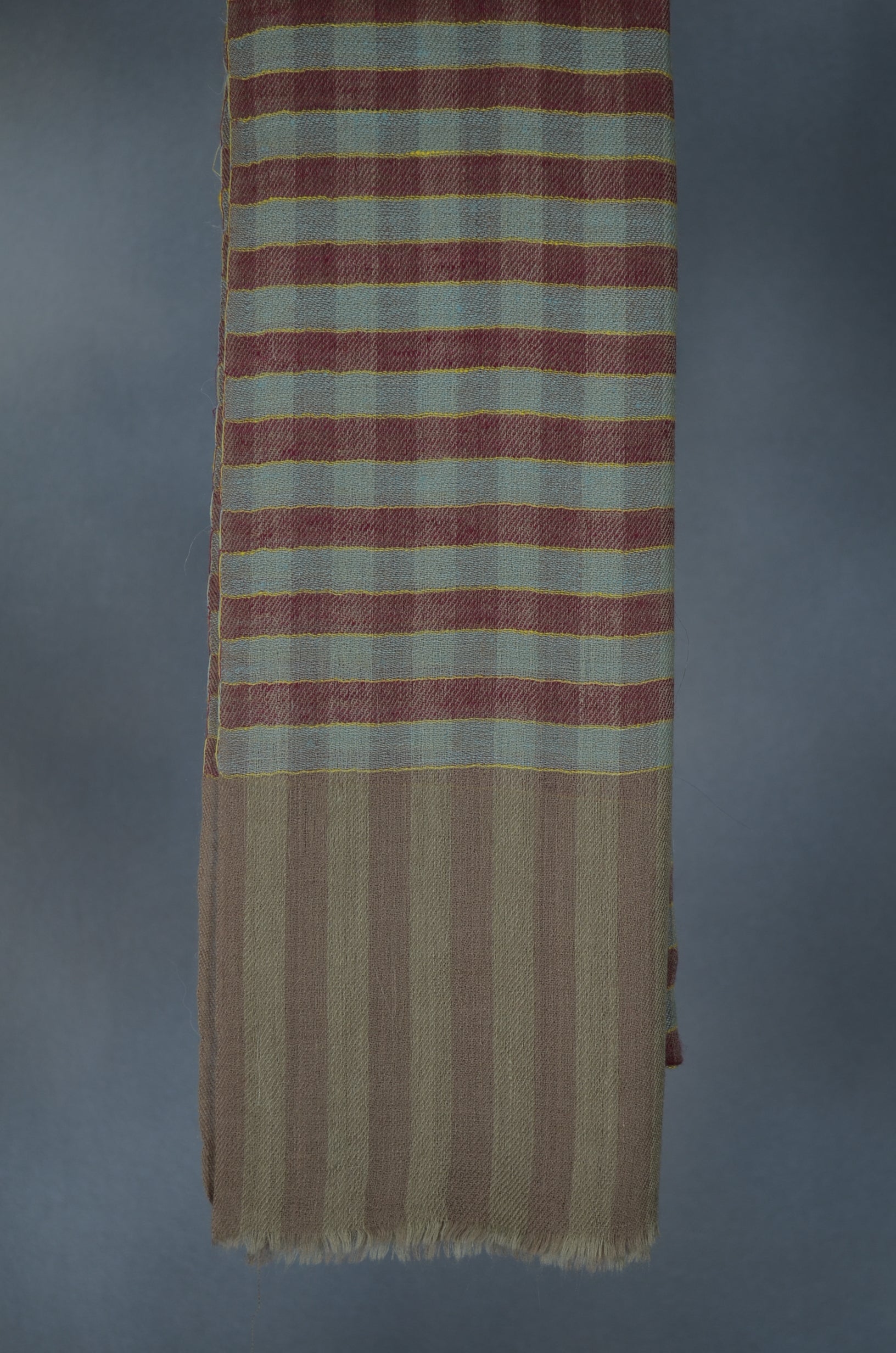 Un Dyed Base Check Handwoven Cashmere Pashmina Scarf