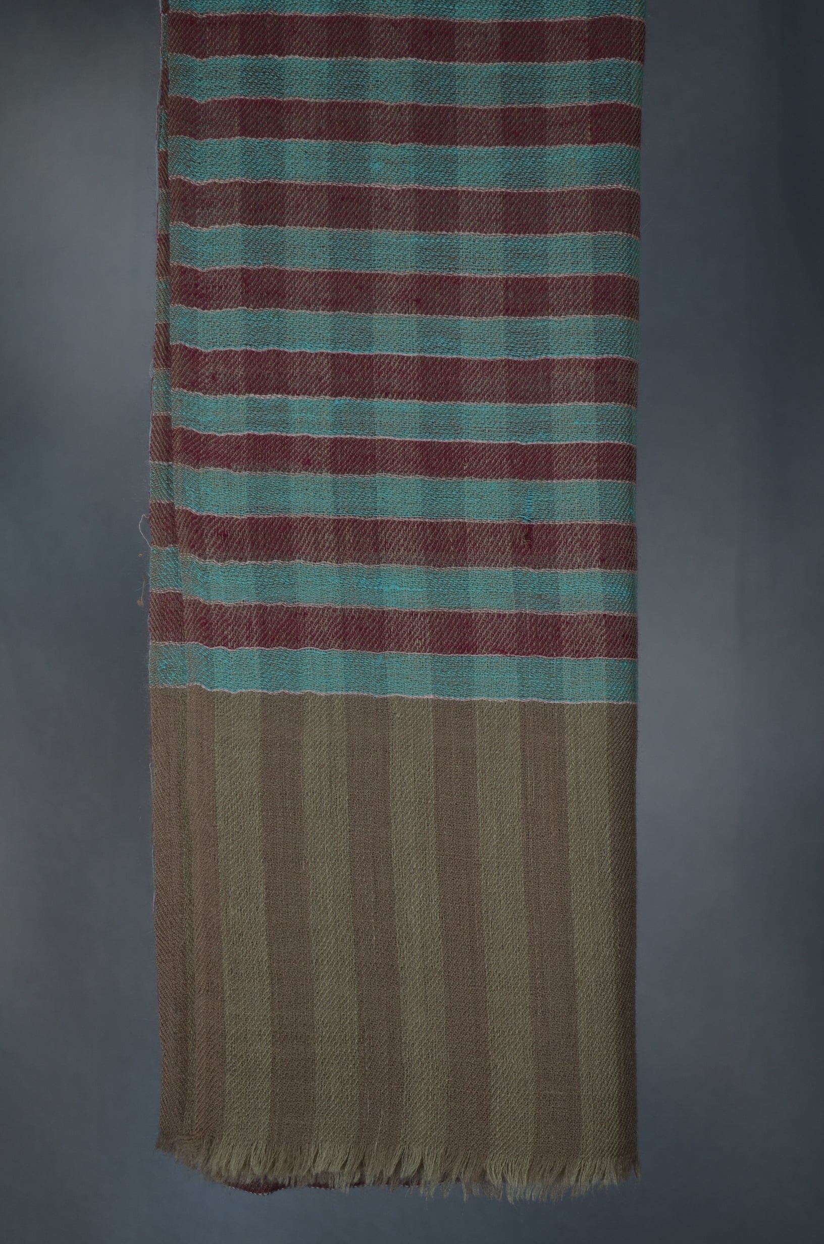 Un Dyed Base Check Handwoven Cashmere Pashmina Scarf