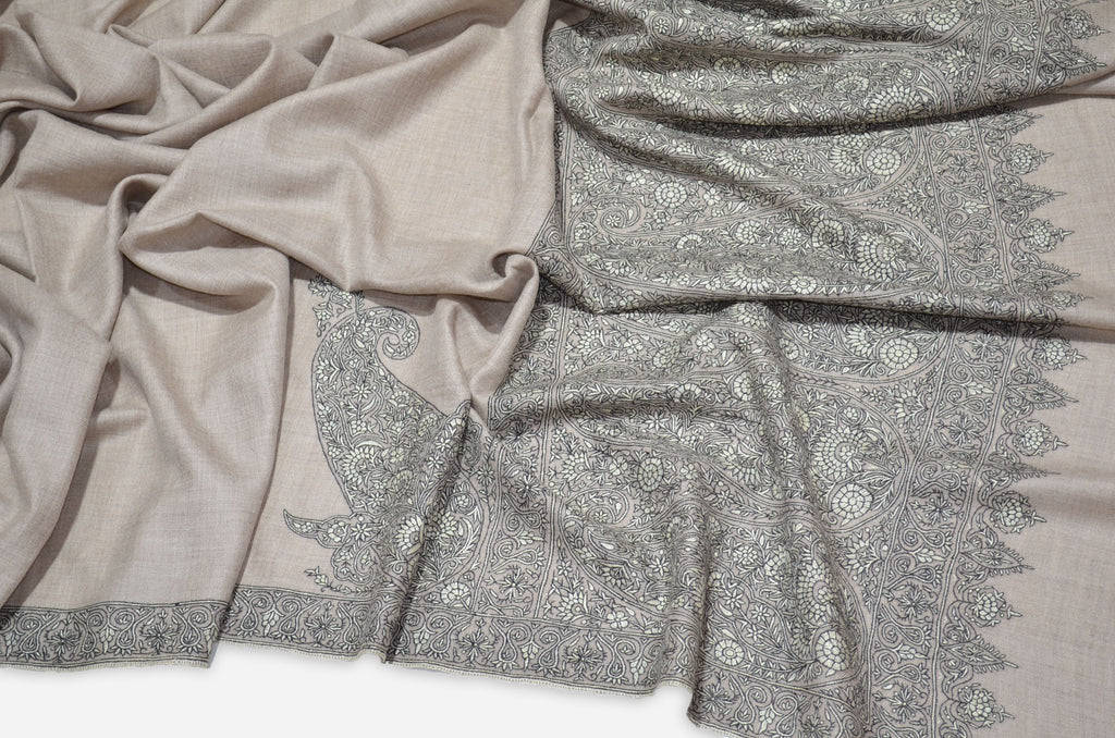 Mughal Cashmere Pashmina Shawl with Stunningly Pretty Border