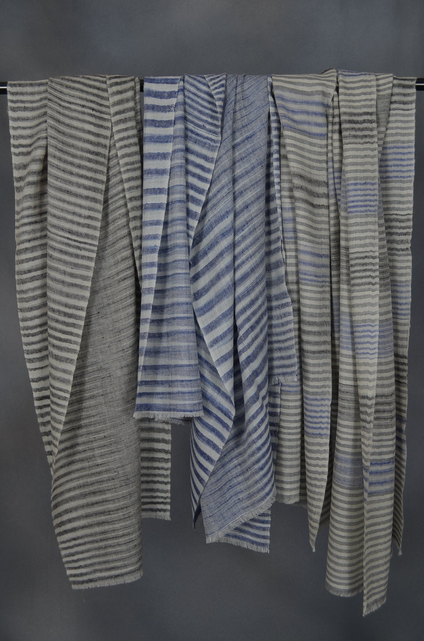 Blue & Black Handwoven Cashmere Pashmina Scarf