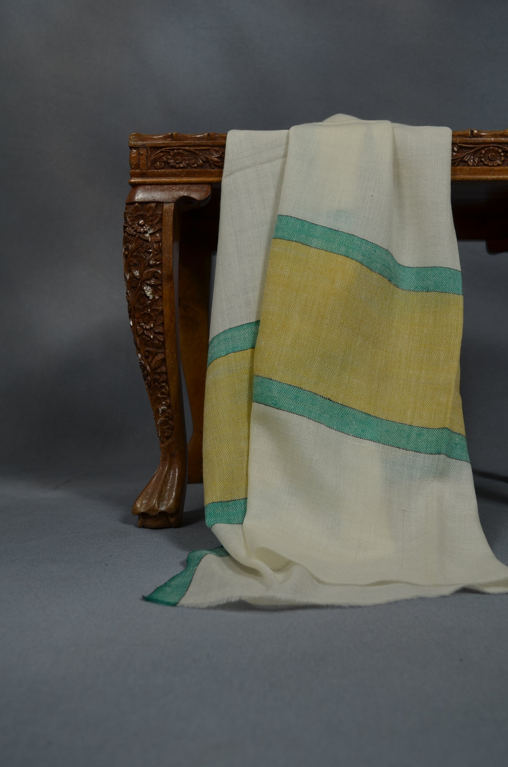 Border Pattern Handwoven Cashmere Pashmina Scarf