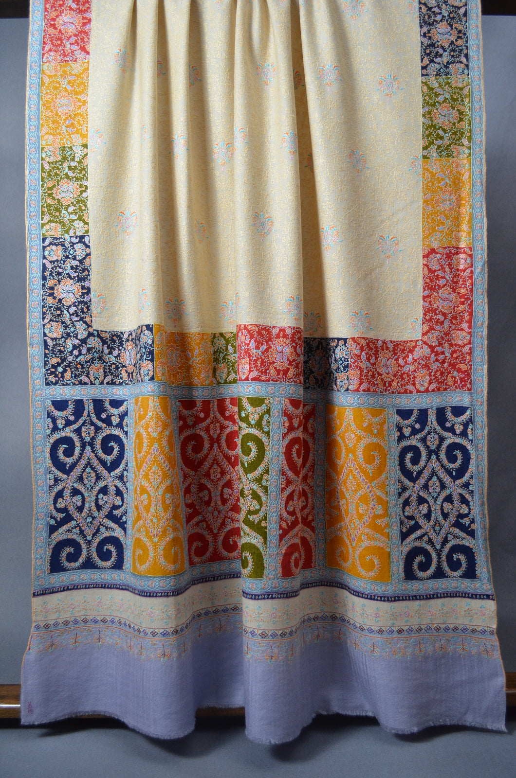 Ivory Embroidery Pashmina Jamawar Shawl