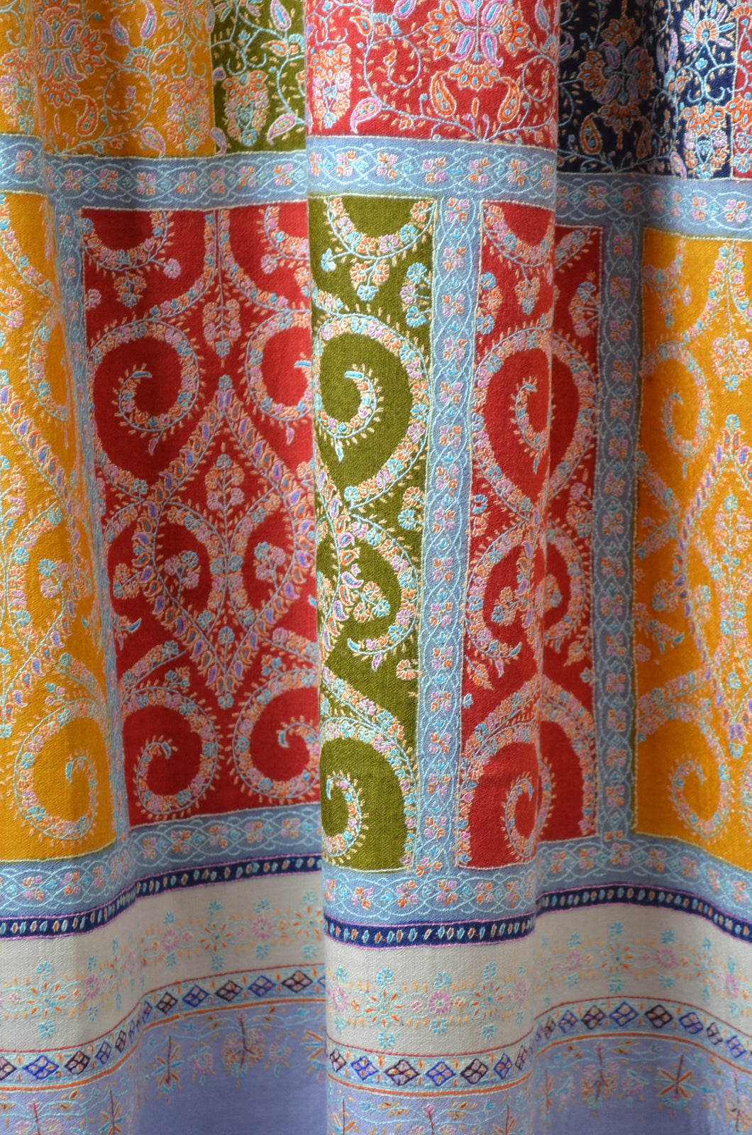 Ivory Embroidery Pashmina Jamawar Shawl