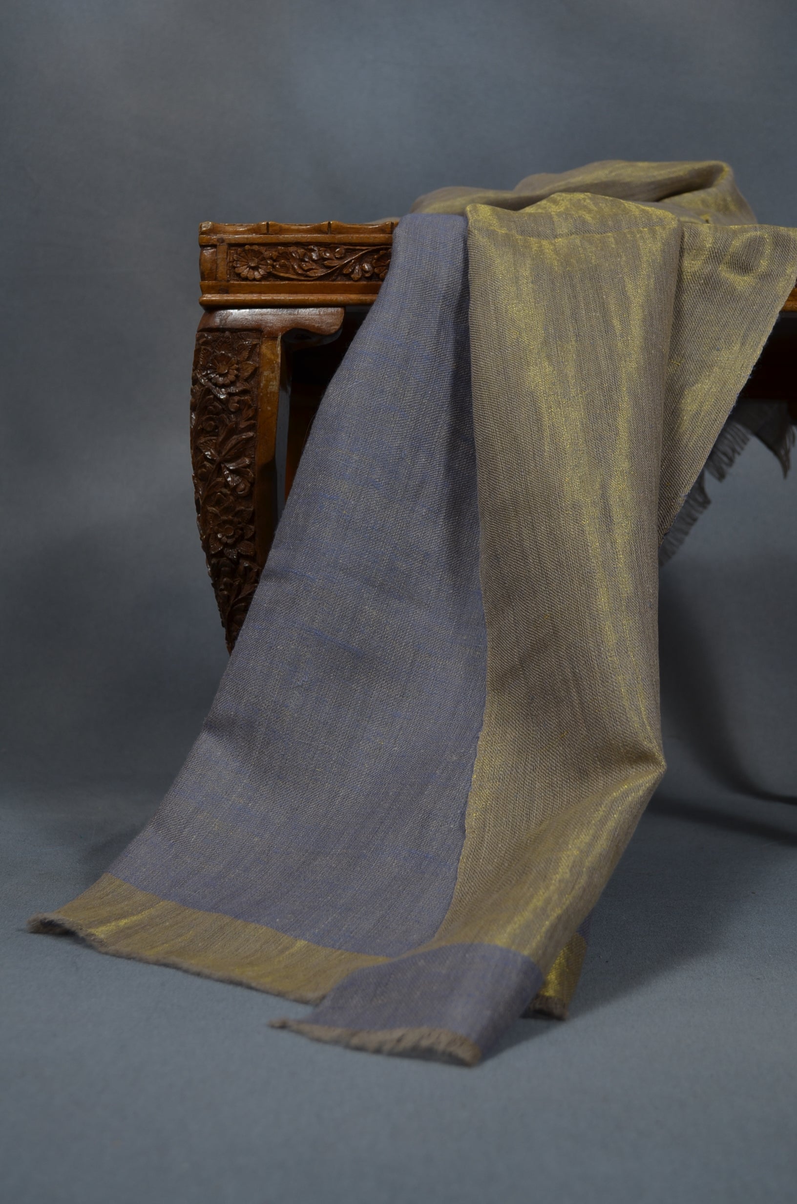 Reversible Cloud and Metallic Golden Handwoven Cashmere Pashmina Scarf