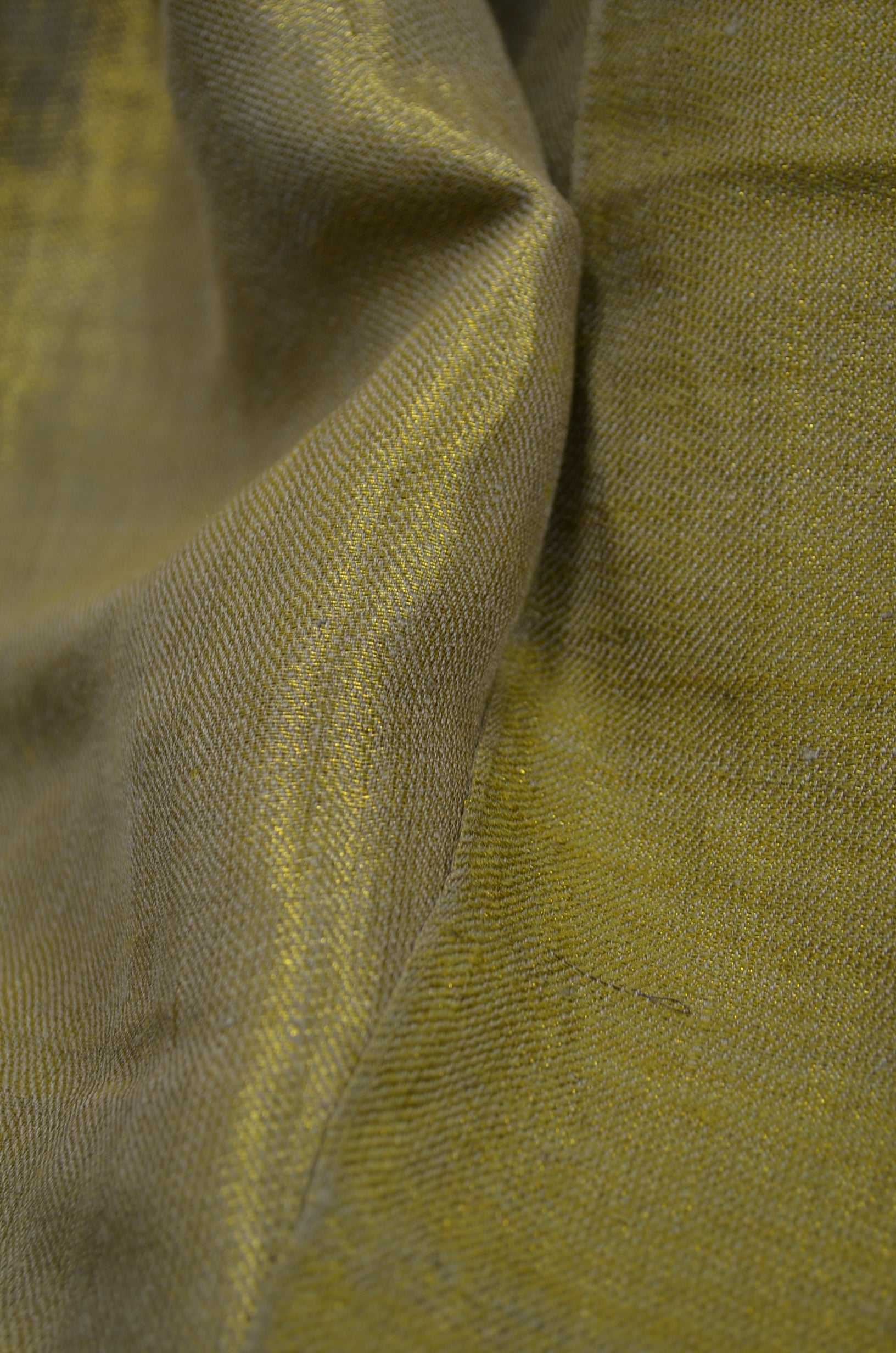 Reversible Metallic Yellow and Maroon Handwoven Cashmere Pashmina Scarf