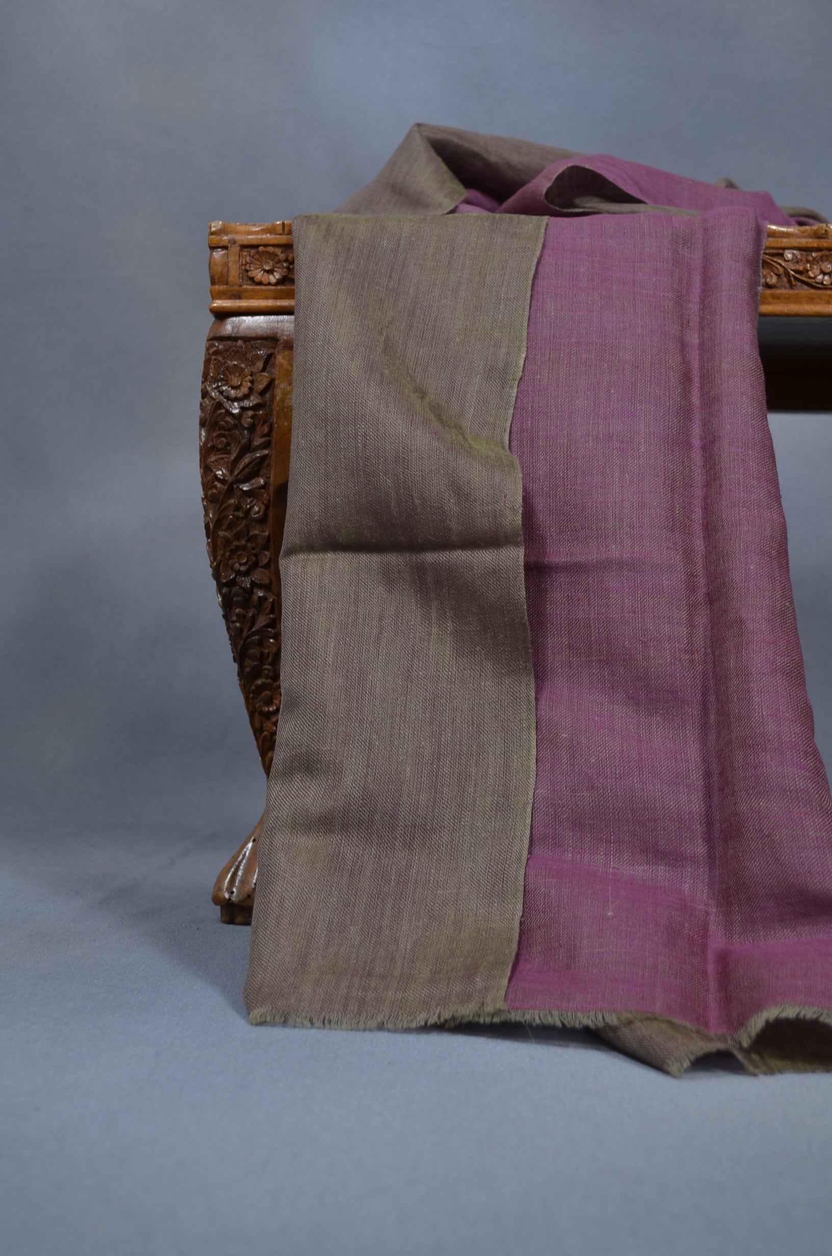 Reversible Magenta and Metallic Golden Handwoven Cashmere Pashmina Scarf