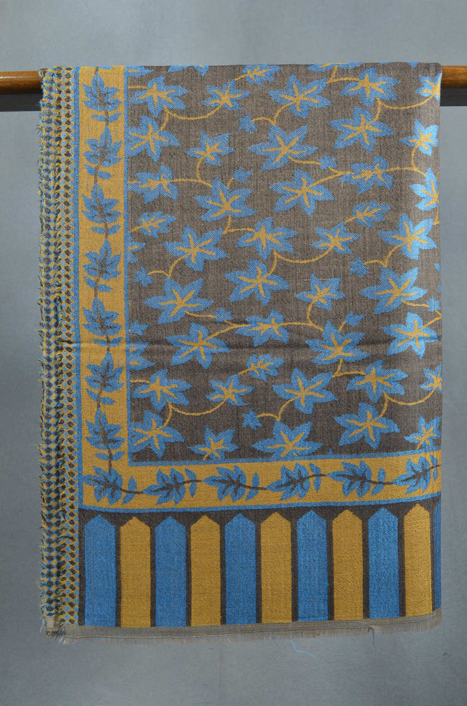 Black Base Jacquard Kani Pattern Merino Wool Scarf 4 sided fringes