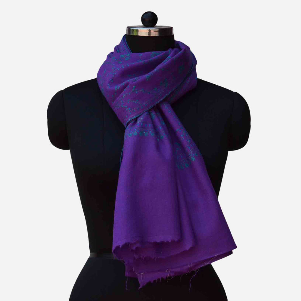 Beautiful embroidery on this purple kashmiri woolen base stole. Buy Kashmiri wool stole
