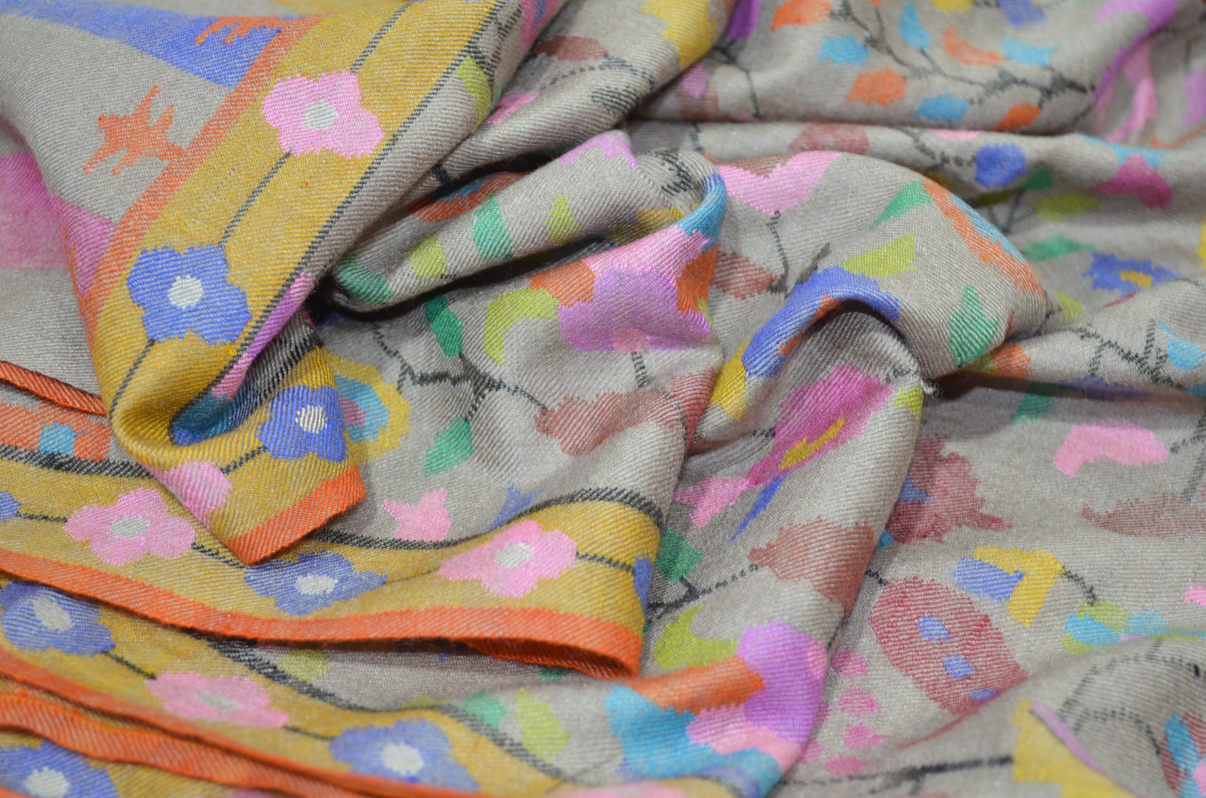 Natural Kani Jamawar Shawl