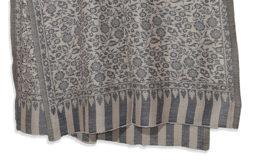 Black & Ivory Kani Jacquard Jamawar Scarf