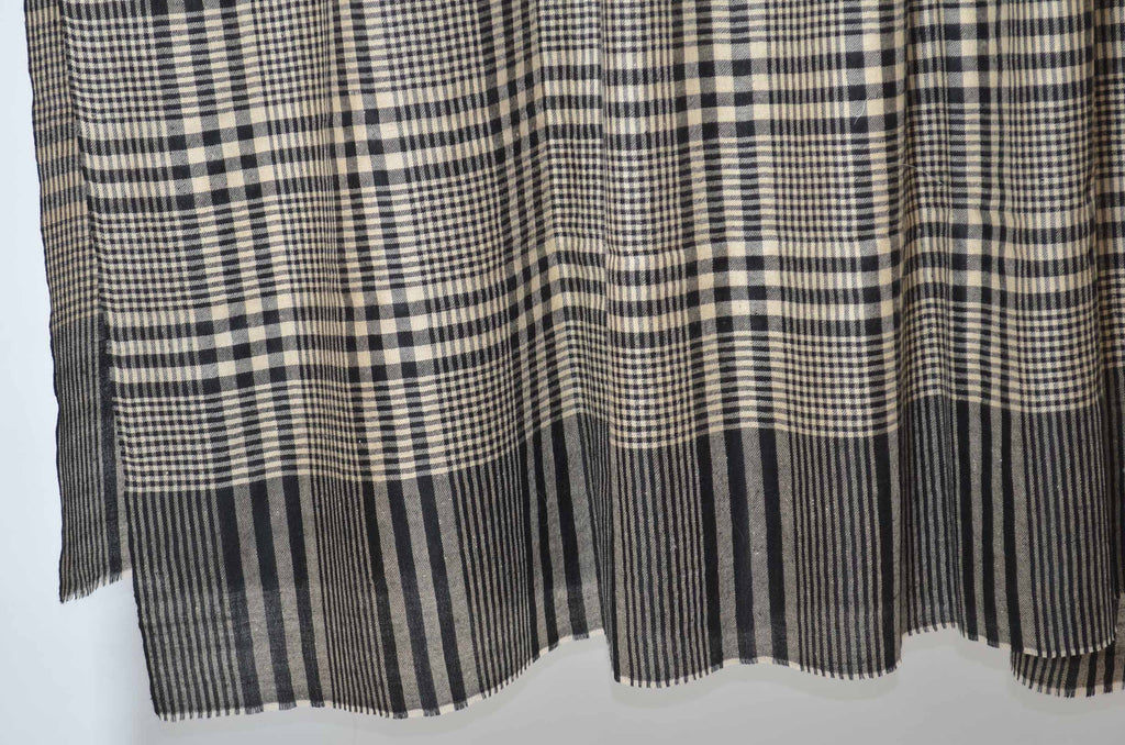Oversized 3 Yard Check Pashmina Shawl