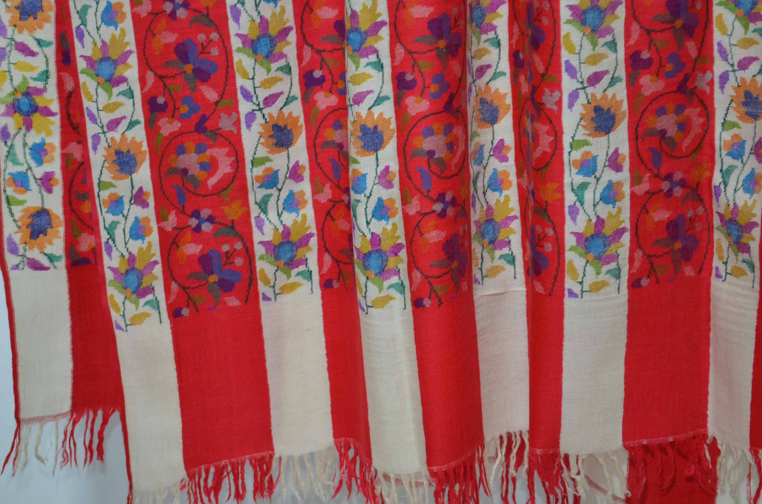 Red and White Kani Pashmina Jamwar Shawl