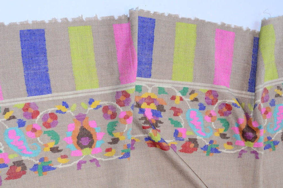 Pashmina Kani Small Border Shawl