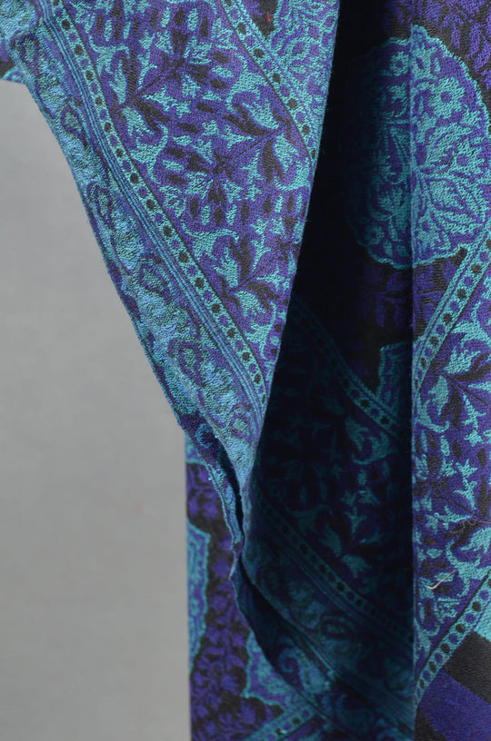 Blue Multicolor Jacquard Kani Pattern Merino Wool Scarf